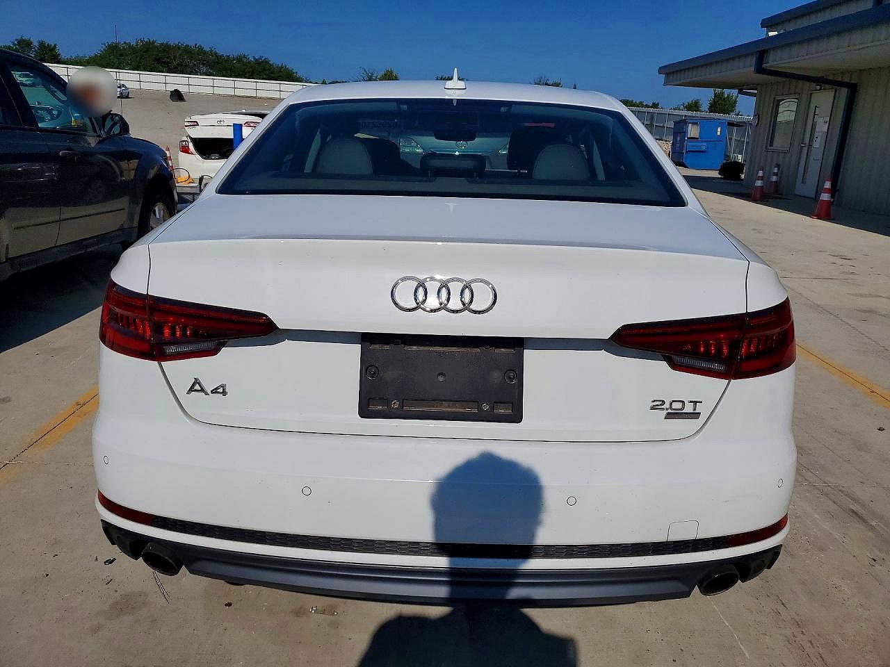 2018 Audi A4 Premium Plus White vin: WAULMAF41JA221200