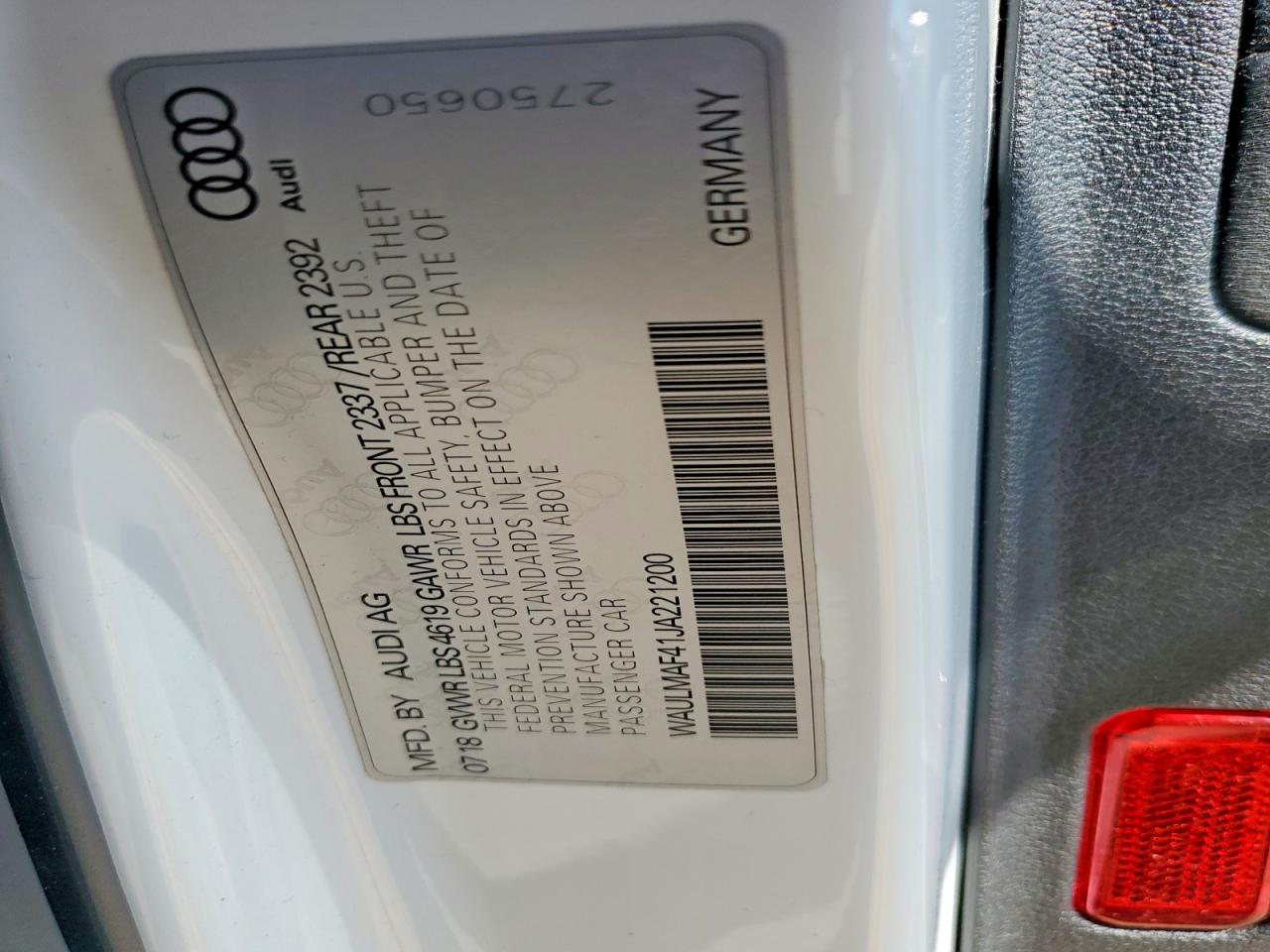 2018 Audi A4 Premium Plus White vin: WAULMAF41JA221200