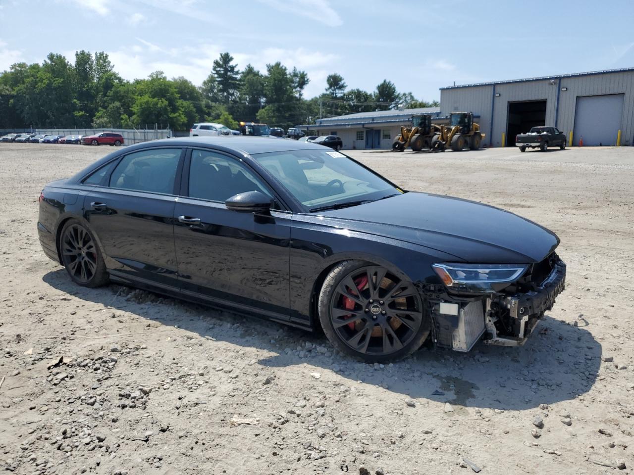 2025 Audi S8    Black vin: WAULSAF82SN006962