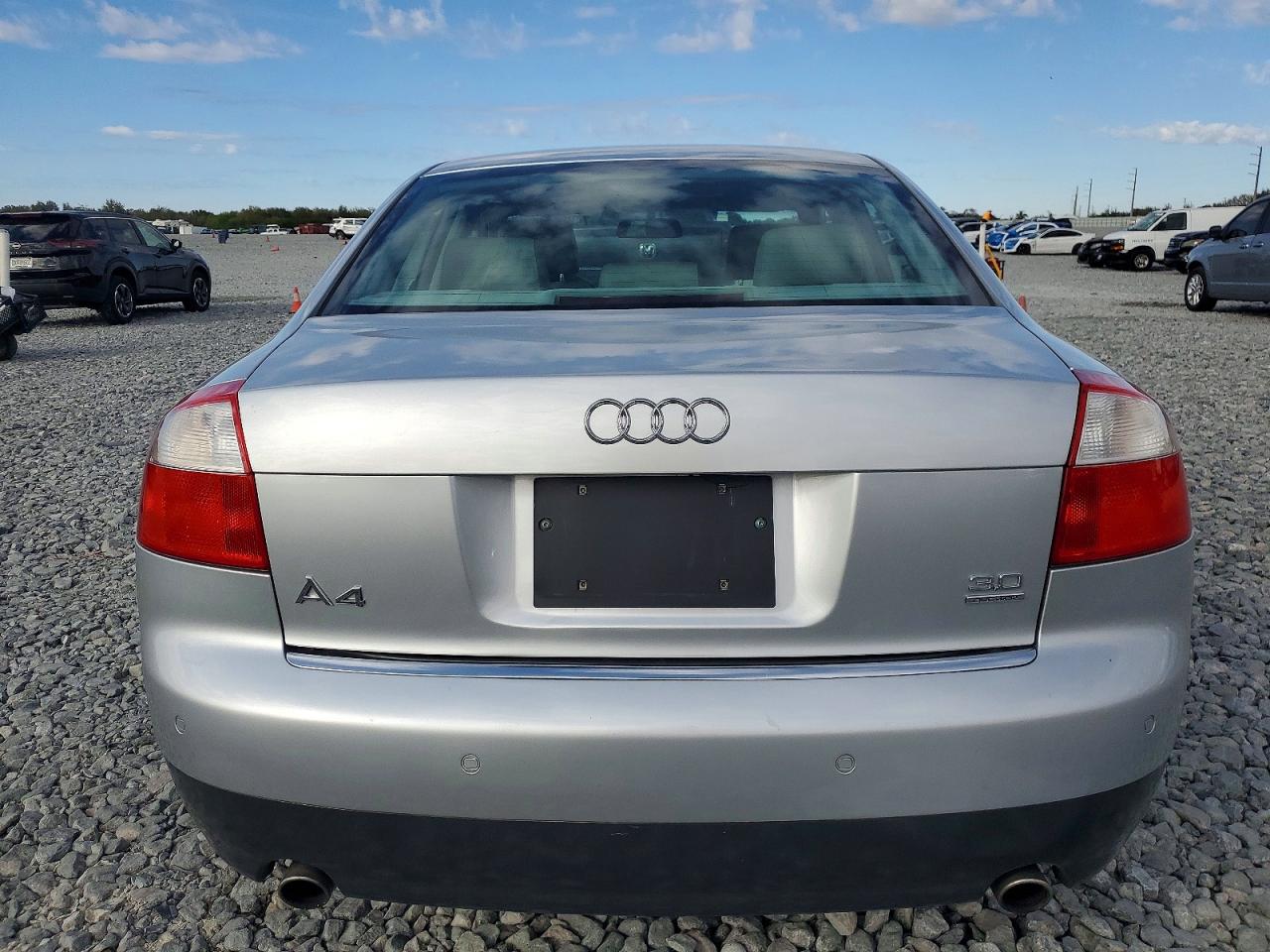 2002 Audi A4 3.0 Quattro Silver vin: WAULT58E52A144347