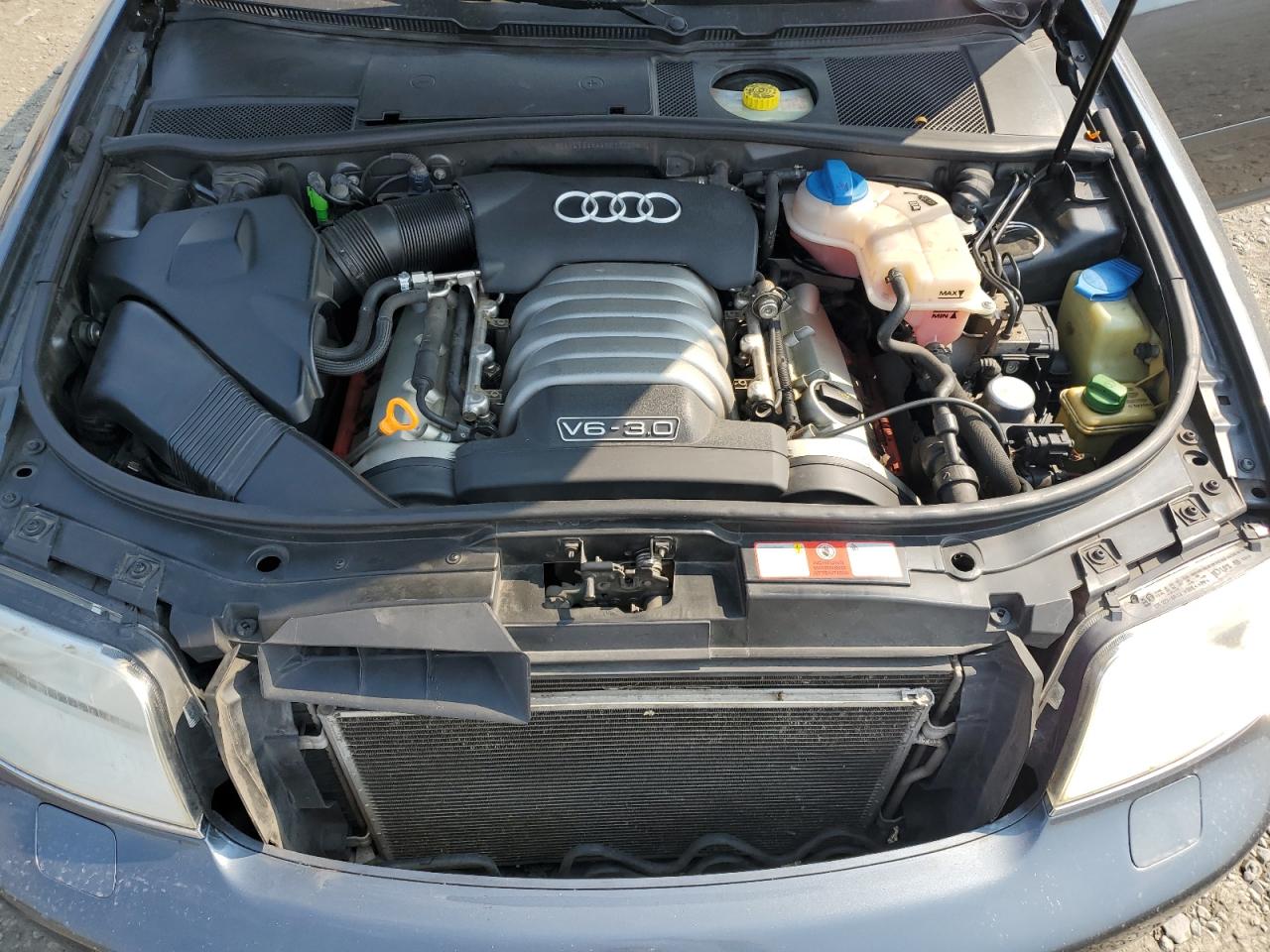 2004 Audi A6 3.0 Quattro Серый vin: WAULT64B44N018722