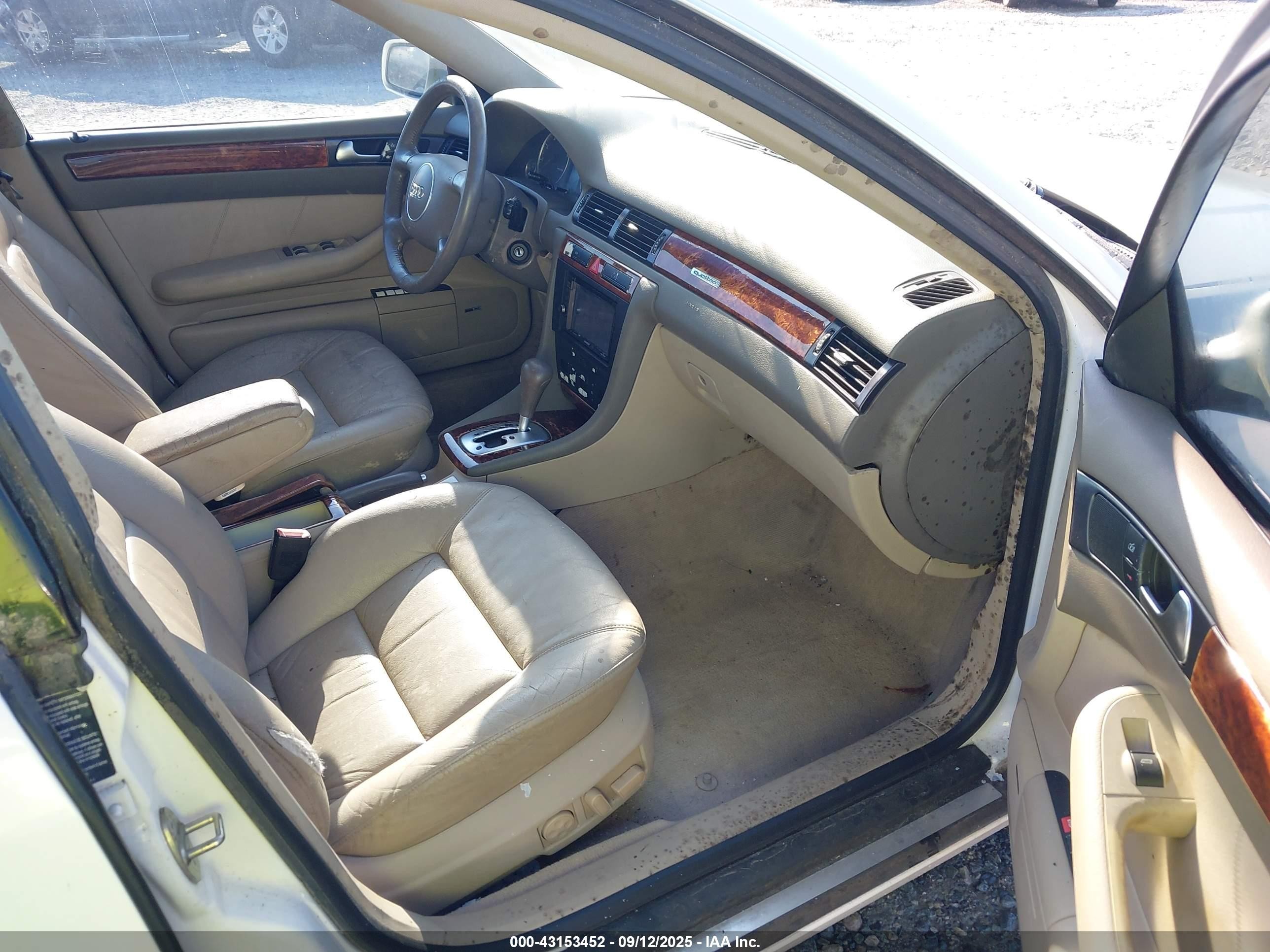 2002 Audi A6 3.0l Белый vin: WAULT64B72N029243
