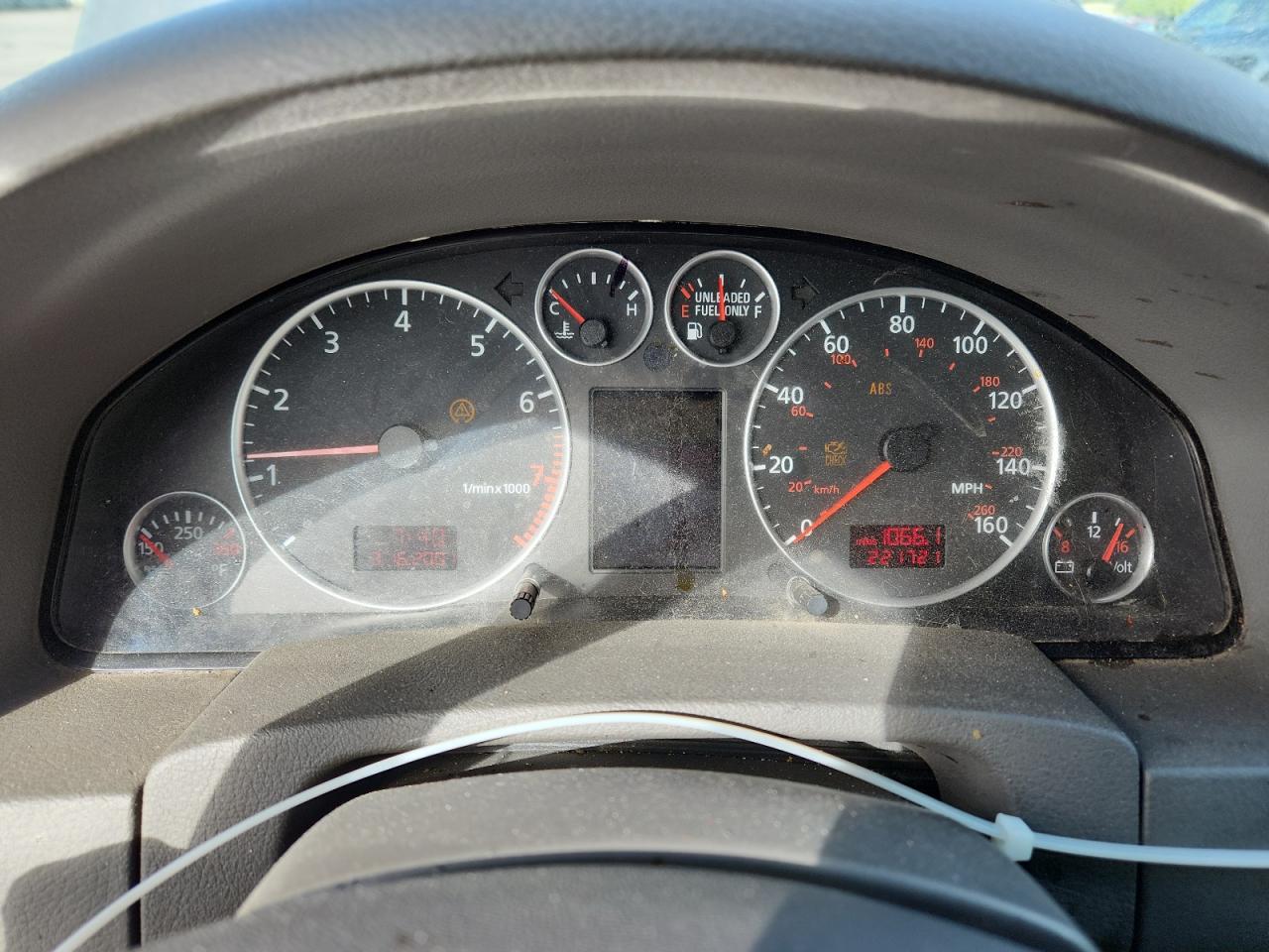 2002 Audi A6 3.0 Quattro Gray vin: WAULT64B92N095518