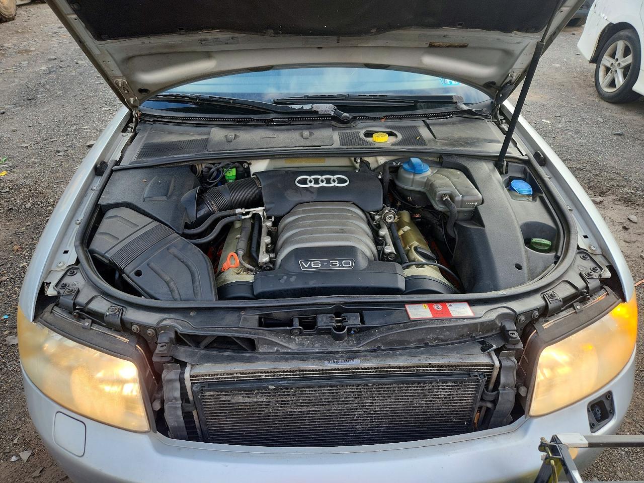 2002 Audi A4 3.0 Quattro Silver vin: WAULT68E02A176192
