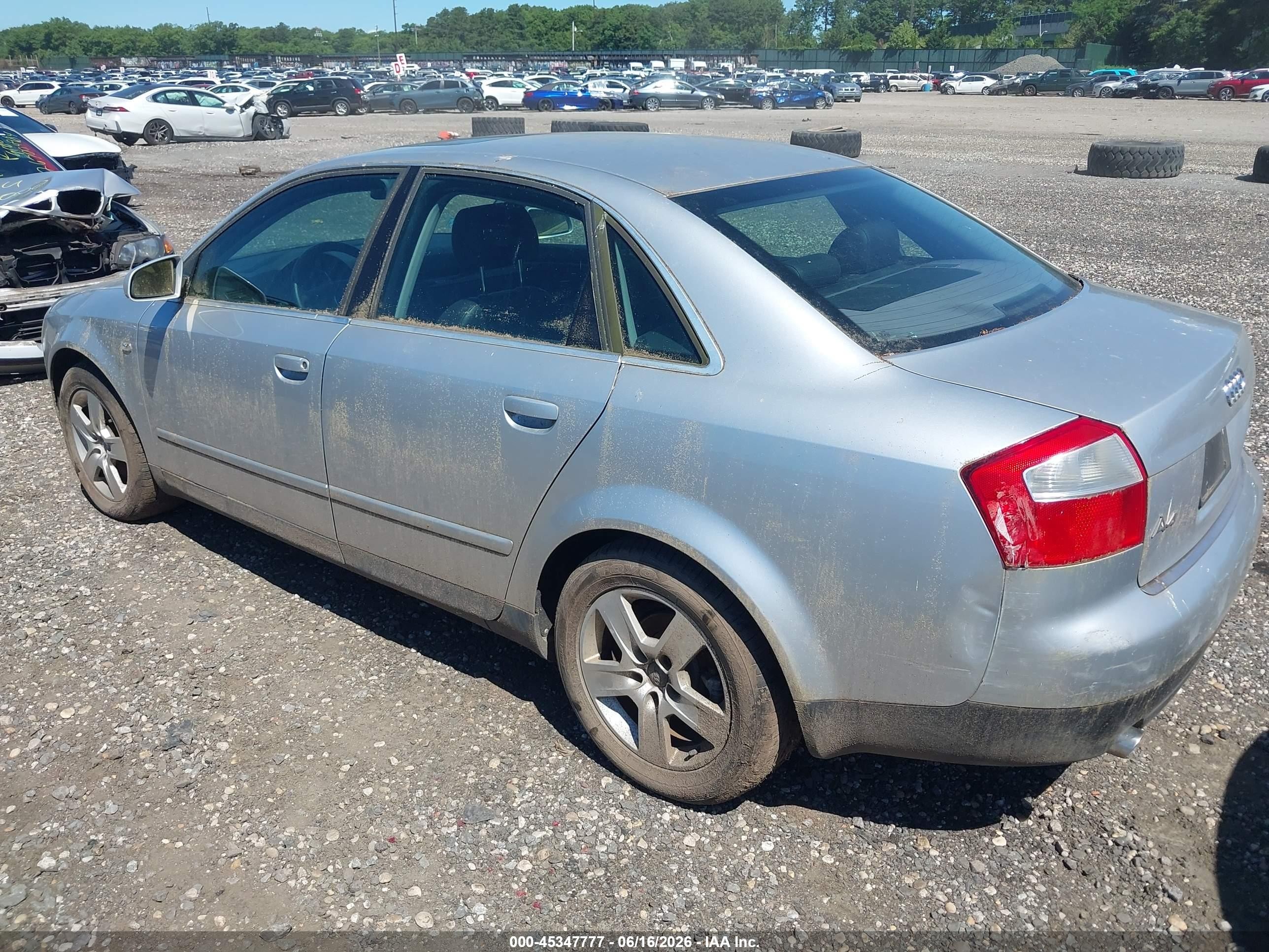2003 Audi A4 3.0 Серебряный vin: WAULT68E03A290033