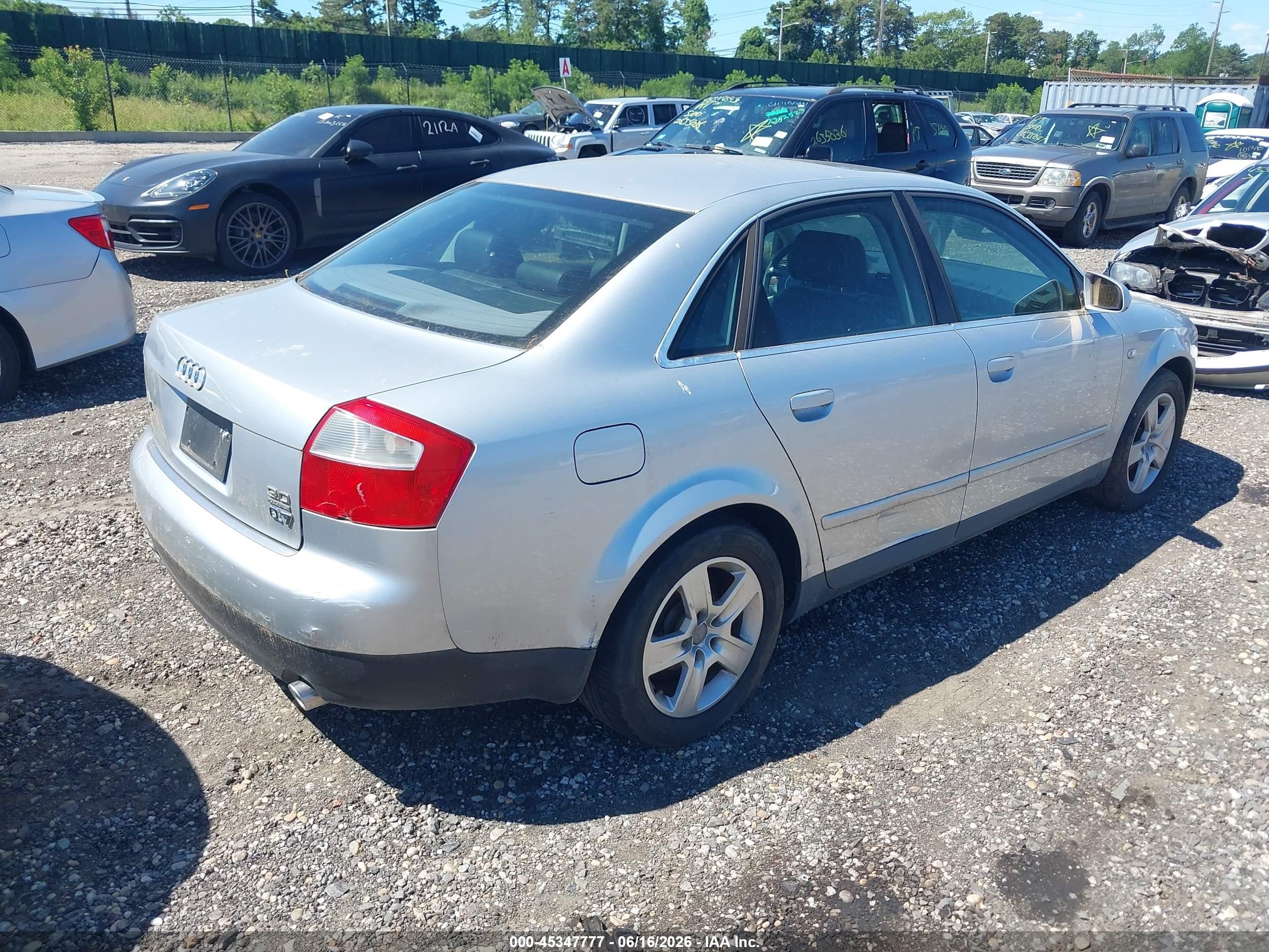 2003 Audi A4 3.0 Серебряный vin: WAULT68E03A290033