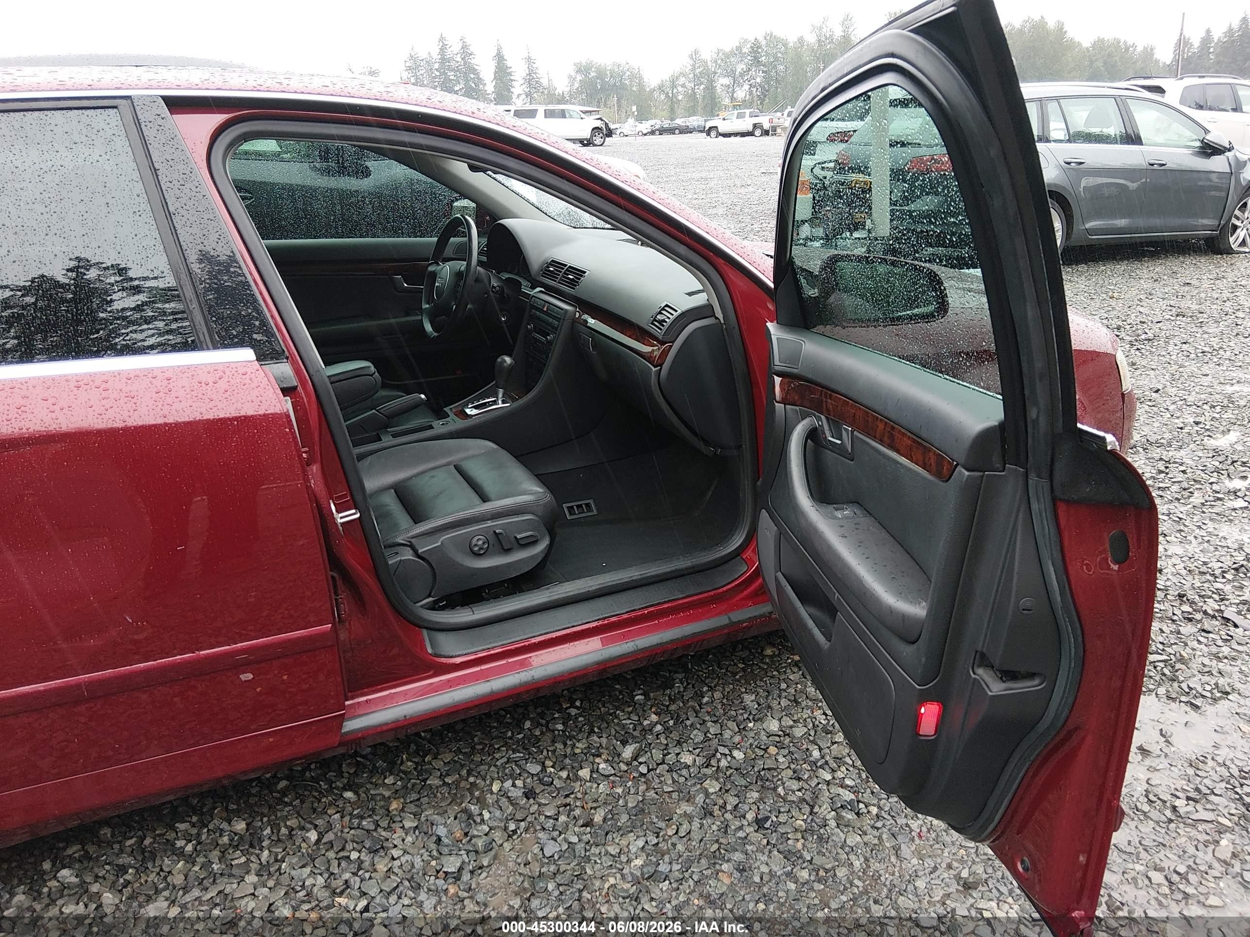 2005 Audi A4 3.0/3.0 Special Edition Red vin: WAULT68E35A036612