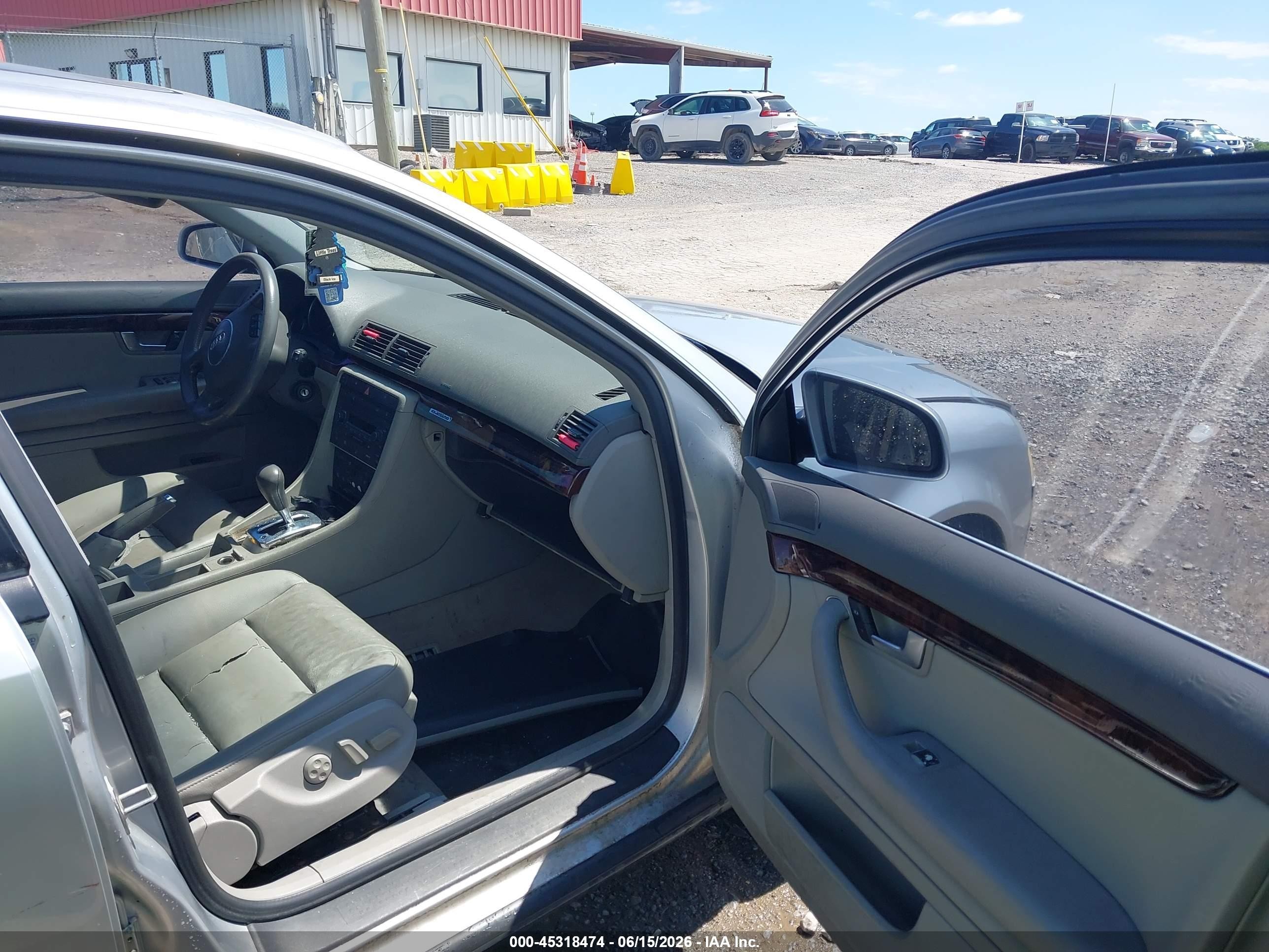 2003 Audi A4 3.0 Silver vin: WAULT68E43A372167