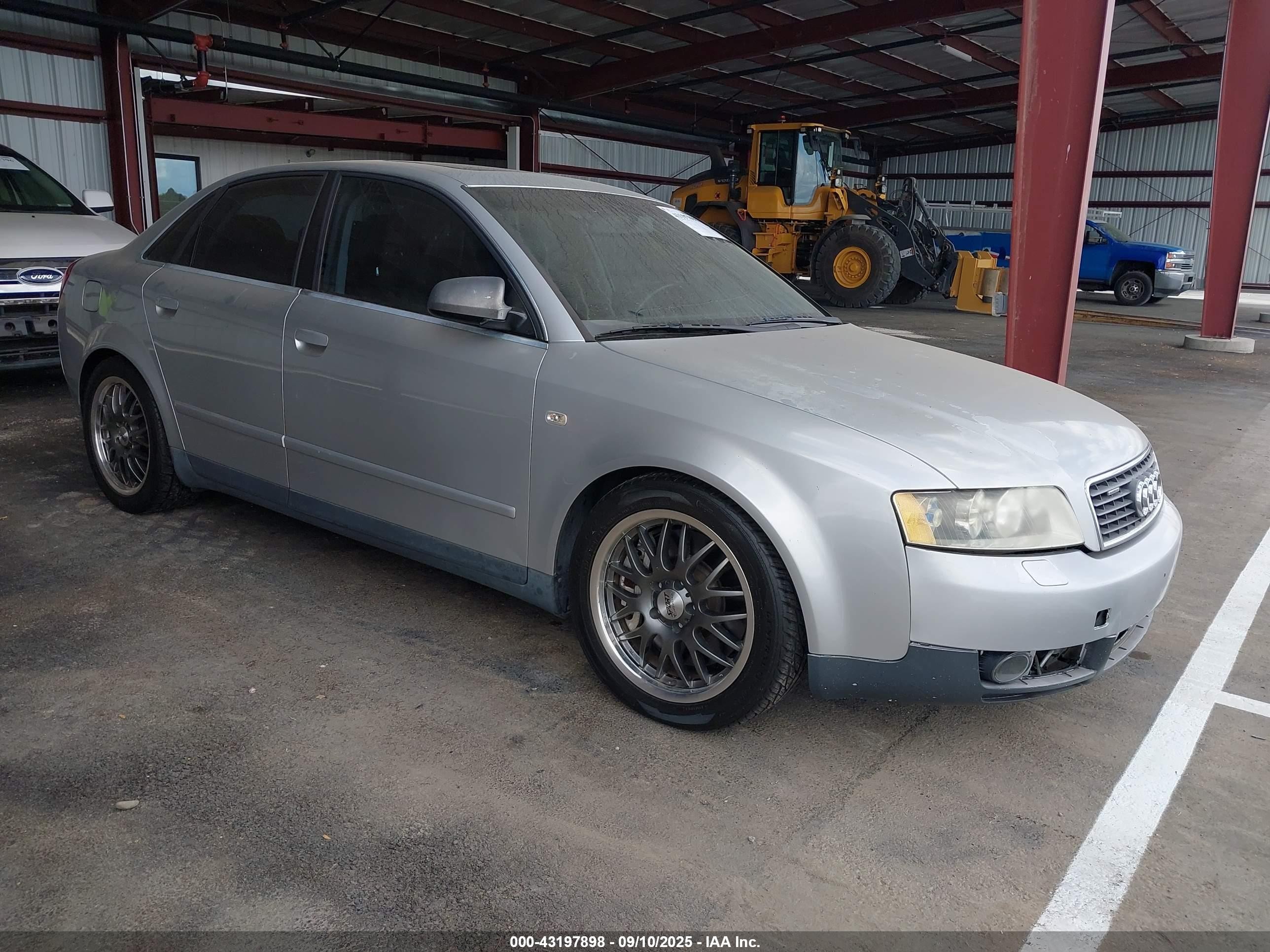 2002 Audi A4 3.0 Серебряный vin: WAULT68E62A132519
