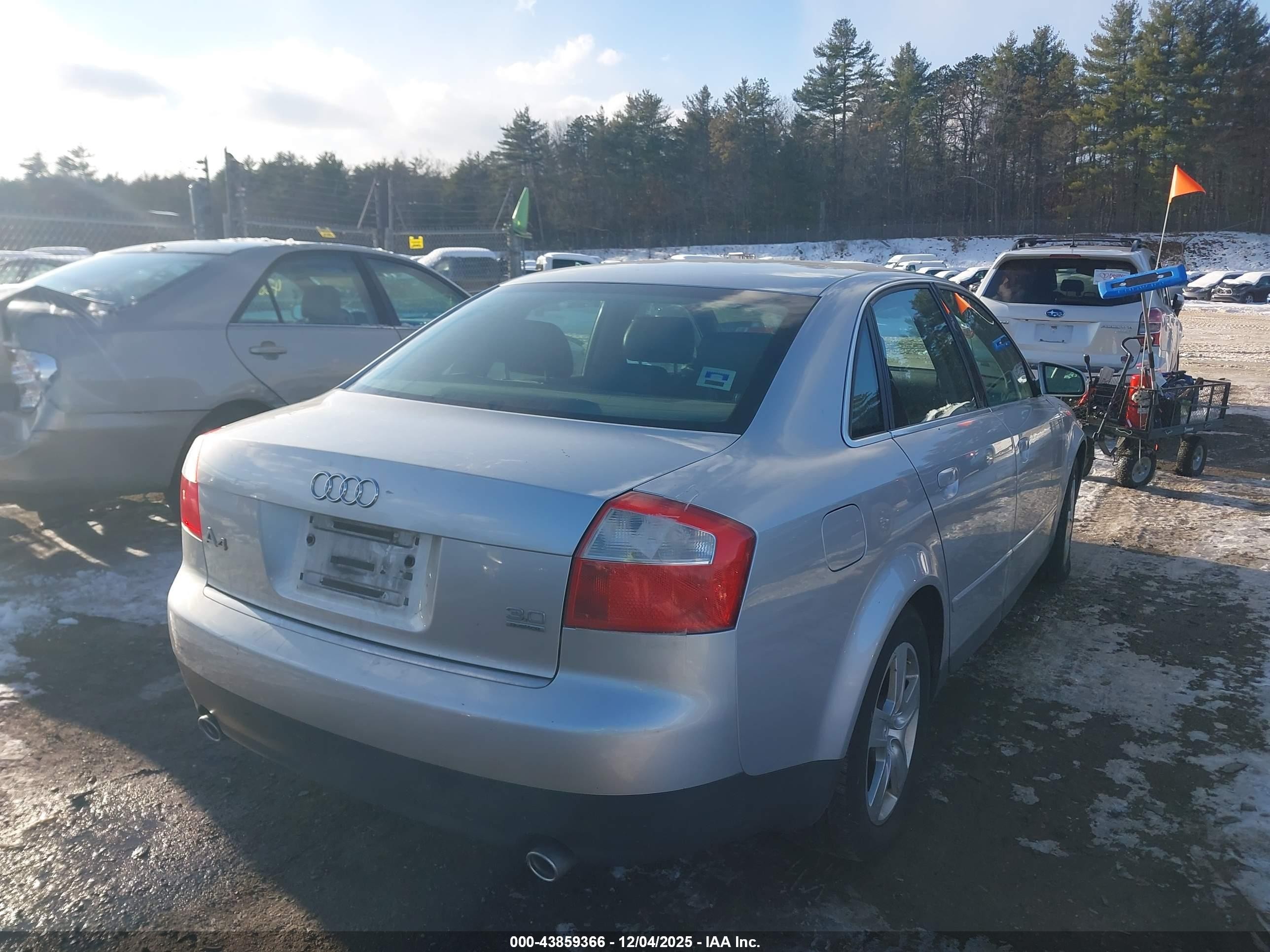2002 Audi A4 3.0 Silver vin: WAULT68EX2A135617