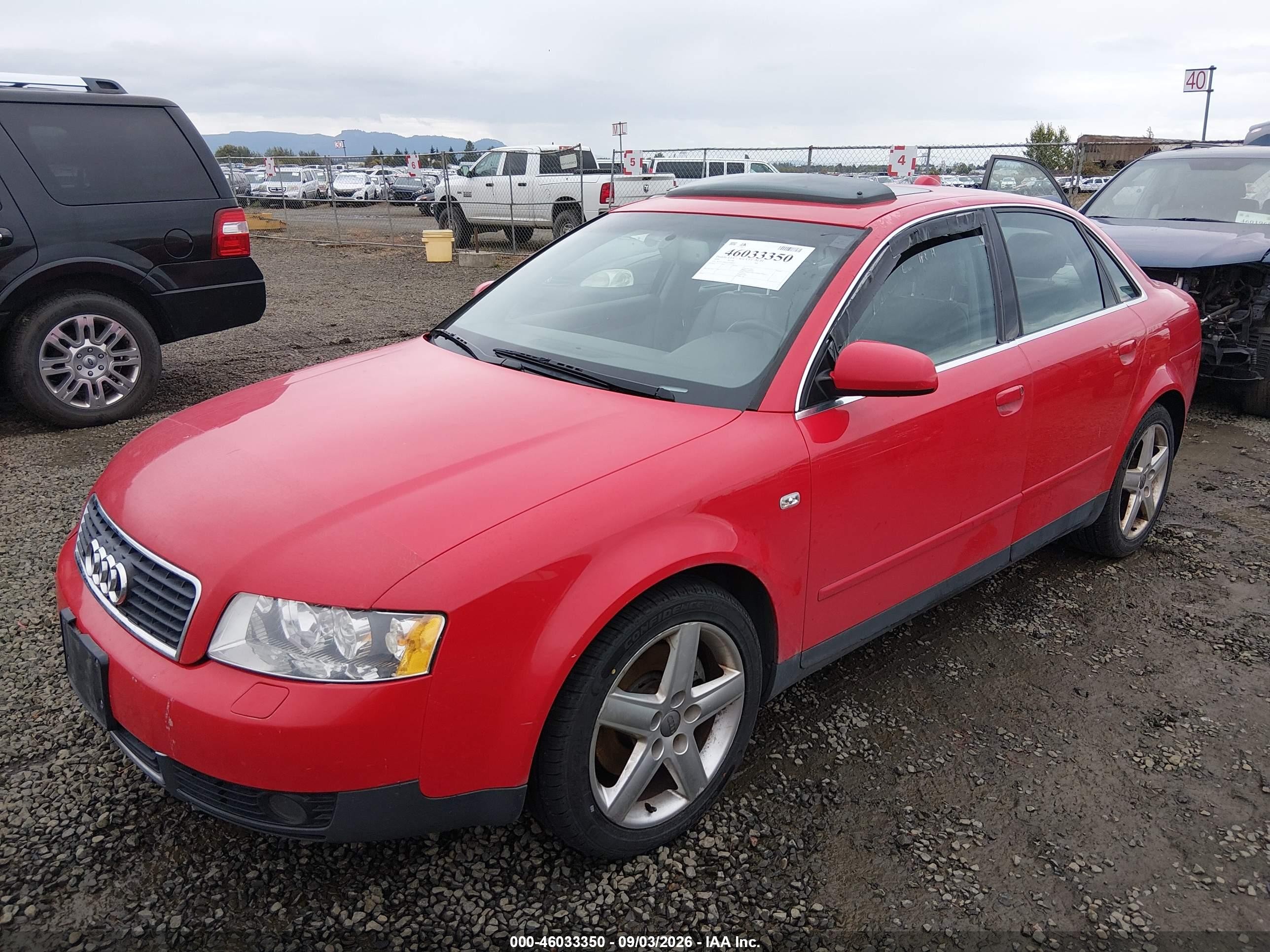 2004 Audi A4 3.0 Красный vin: WAULT68EX4A038033