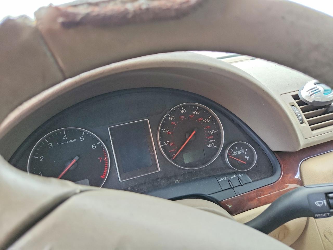 2005 Audi A4 3.0 Quattro Красный vin: WAULT68EX5A110091
