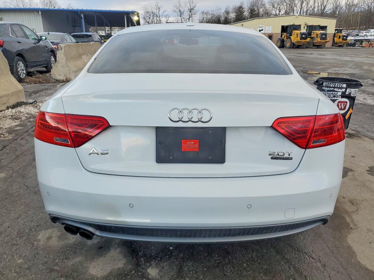 2016 Audi A5 Белый vin: WAUM2AFR8GA045373
