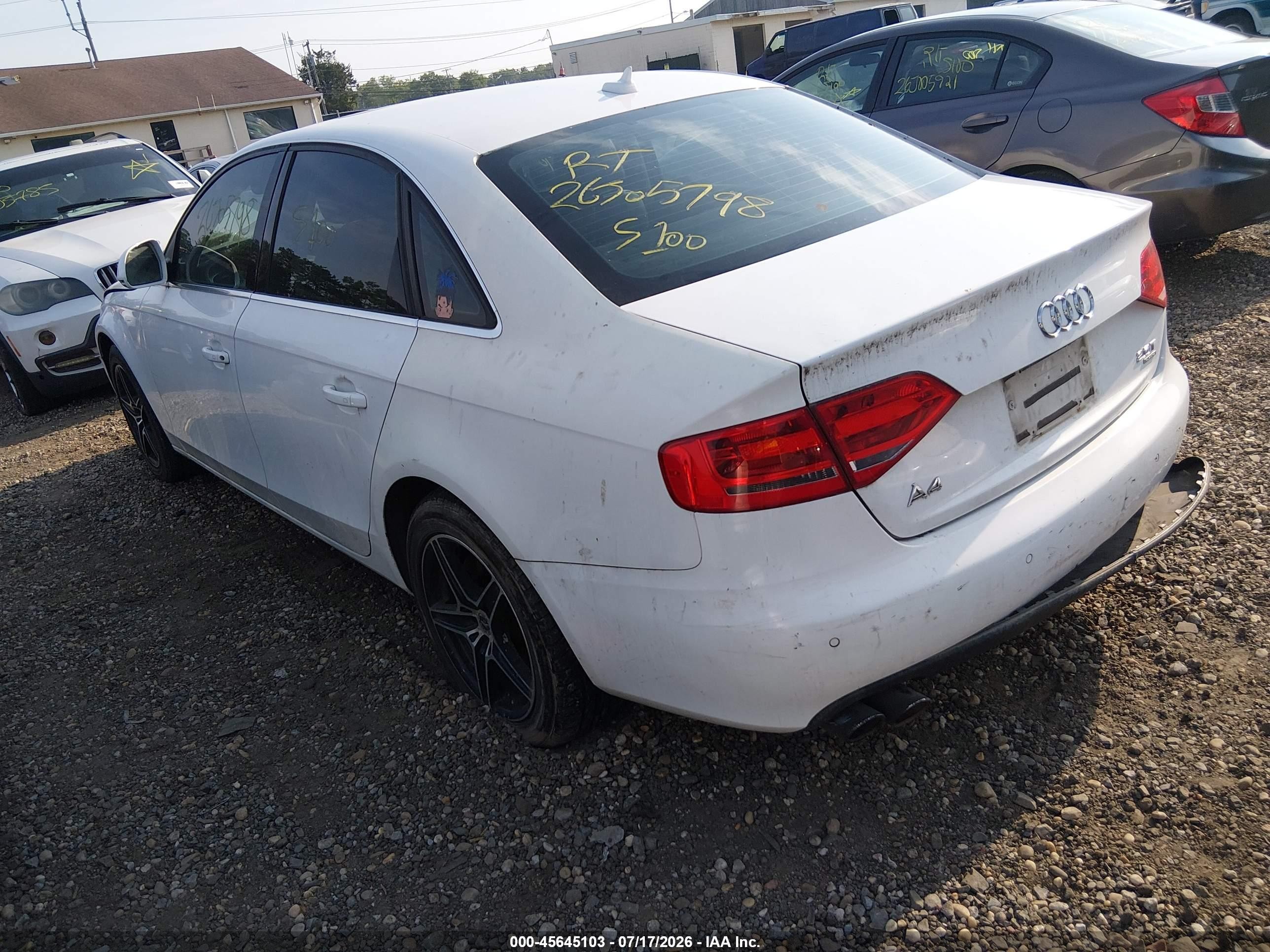 2009 Audi A4 2.0t Premium White vin: WAUMF78K99N035602