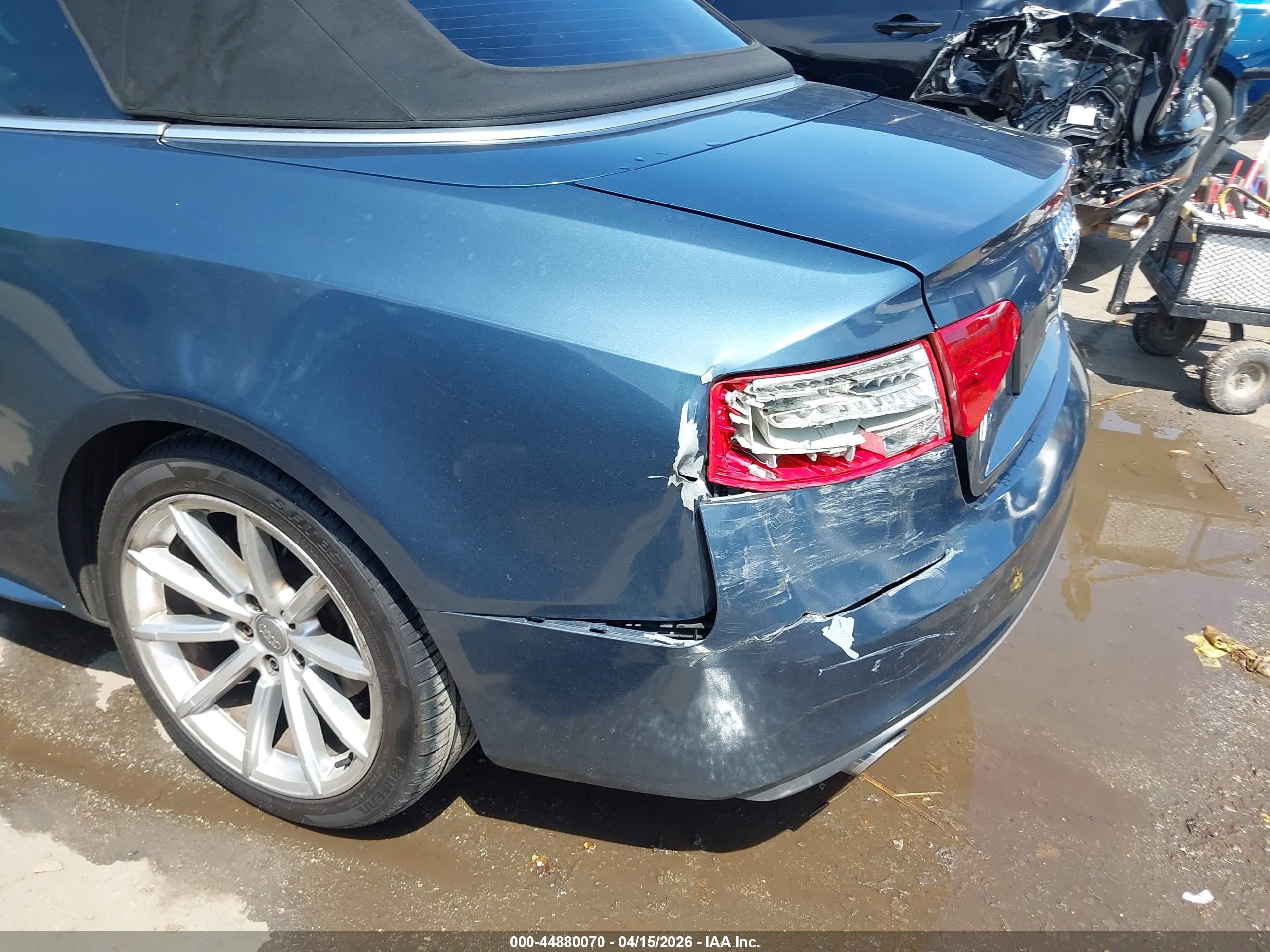 2015 Audi A5 2.0t Premium Light Blue vin: WAUMFAFH2FN005244