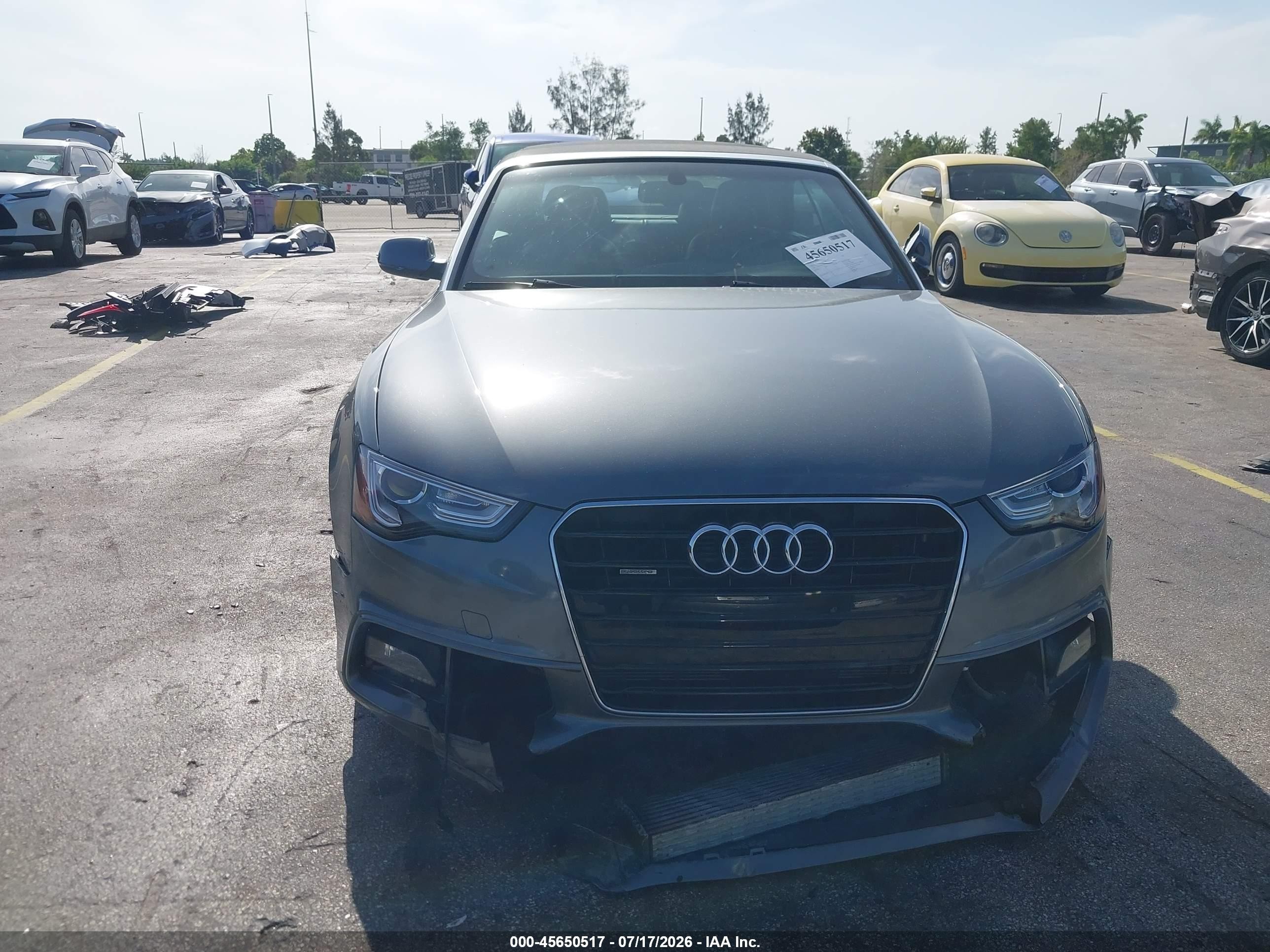 2015 Audi A5 2.0t Premium Gray vin: WAUMFAFH3FN001610