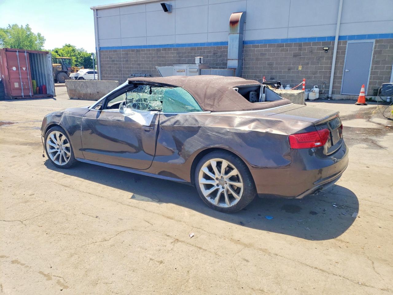 2015 Audi A5 Premium Plus Brown vin: WAUMFAFH3FN001784