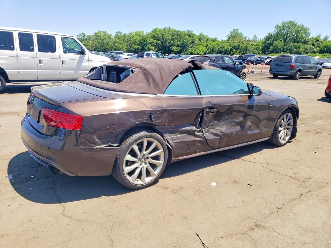 2015 Audi A5 Premium Plus Brown vin: WAUMFAFH3FN001784