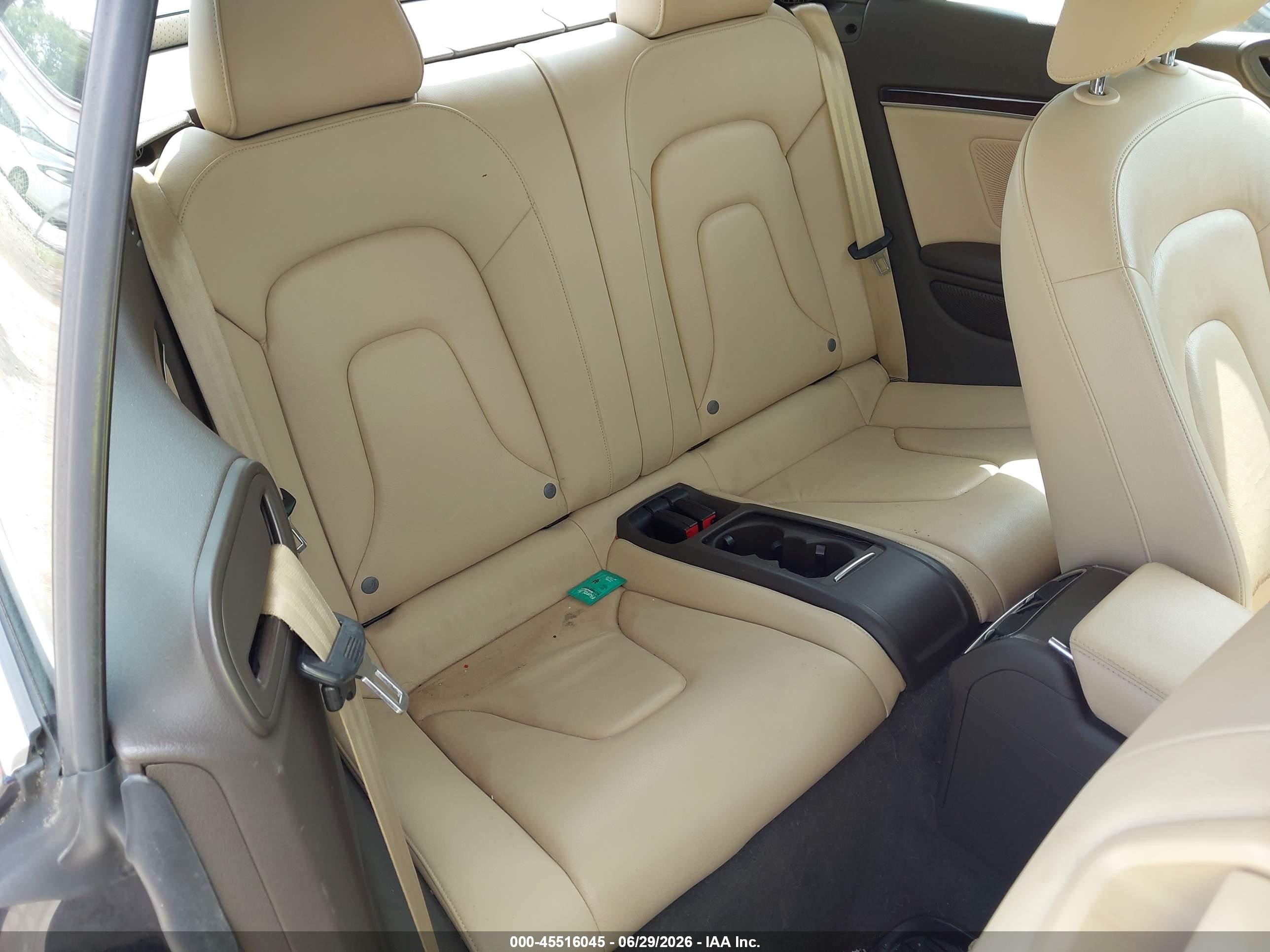 2015 Audi A5 2.0t Premium Blue vin: WAUMFAFH8FN010416