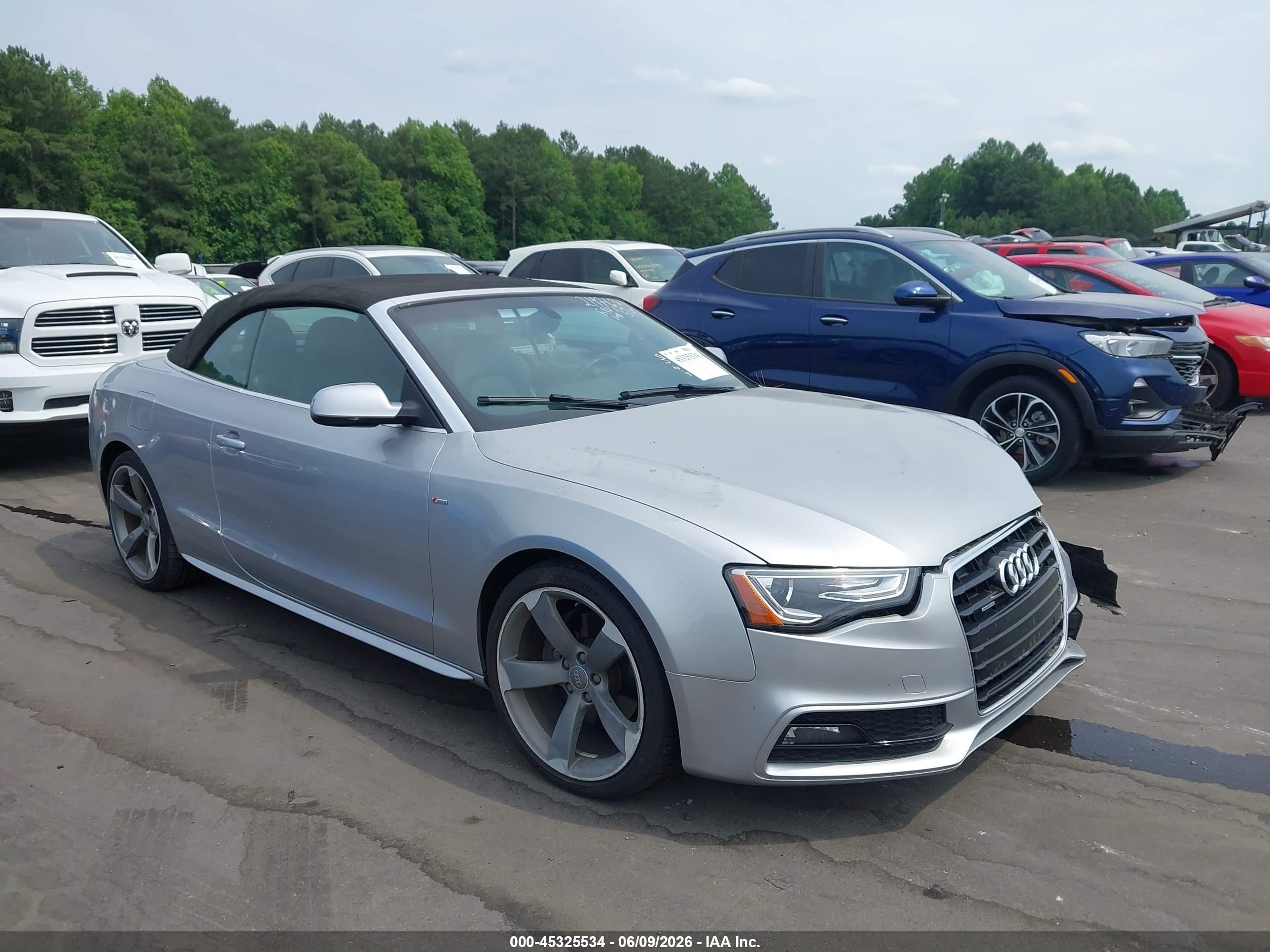 2015 Audi A5 2.0t Premium Silver vin: WAUMFAFHXFN004374
