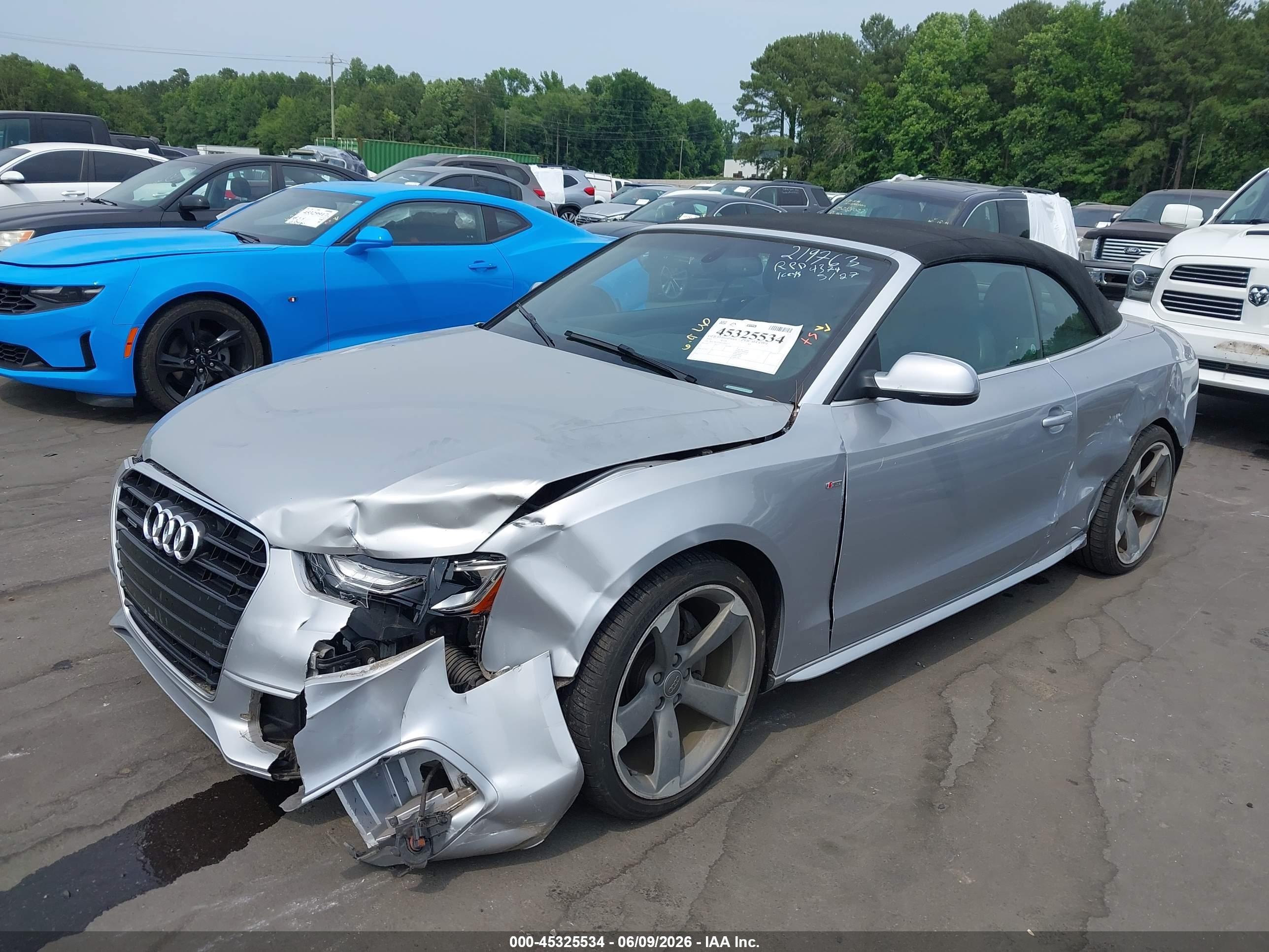 2015 Audi A5 2.0t Premium Silver vin: WAUMFAFHXFN004374