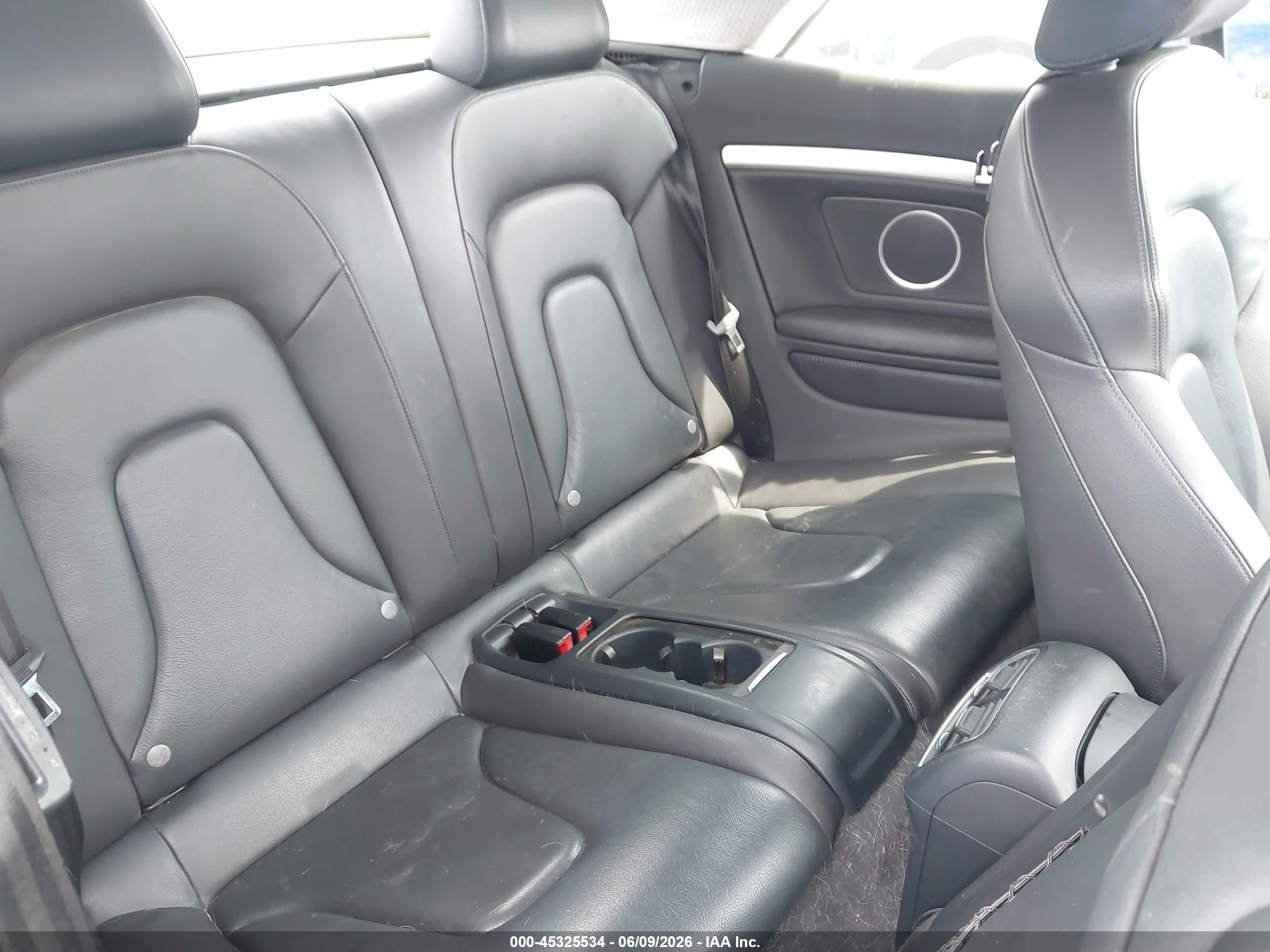 2015 Audi A5 2.0t Premium Silver vin: WAUMFAFHXFN004374