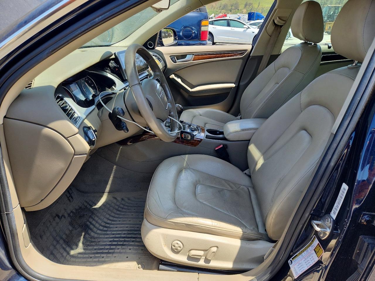 2011 Audi A4 Prestige Blue vin: WAUMFAFL3BN044682