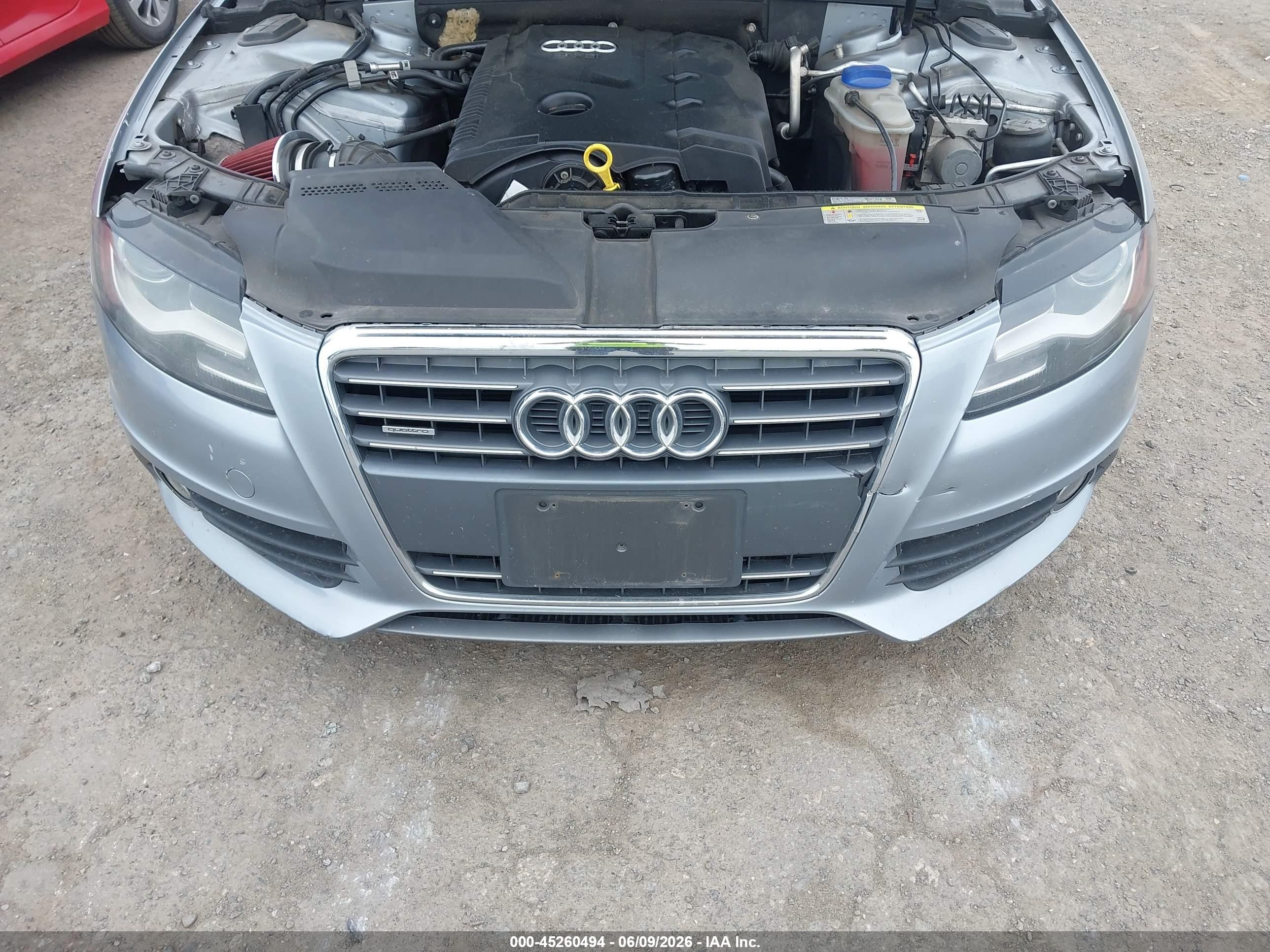 2011 Audi A4 2.0t Premium Silver vin: WAUMFAFL7BN023639