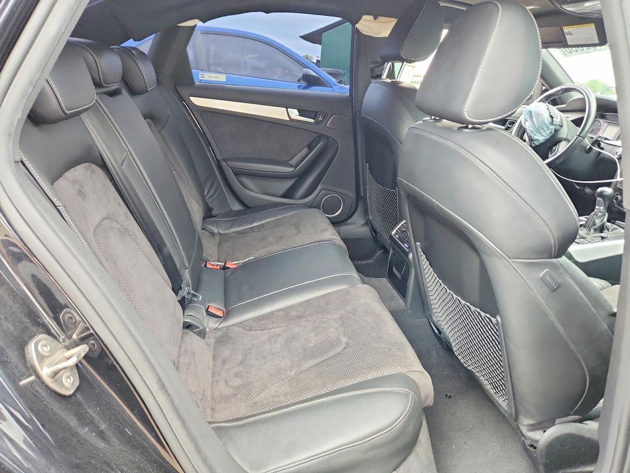 2010 Audi A4 Prestige Black vin: WAUMFAFLXAN021477