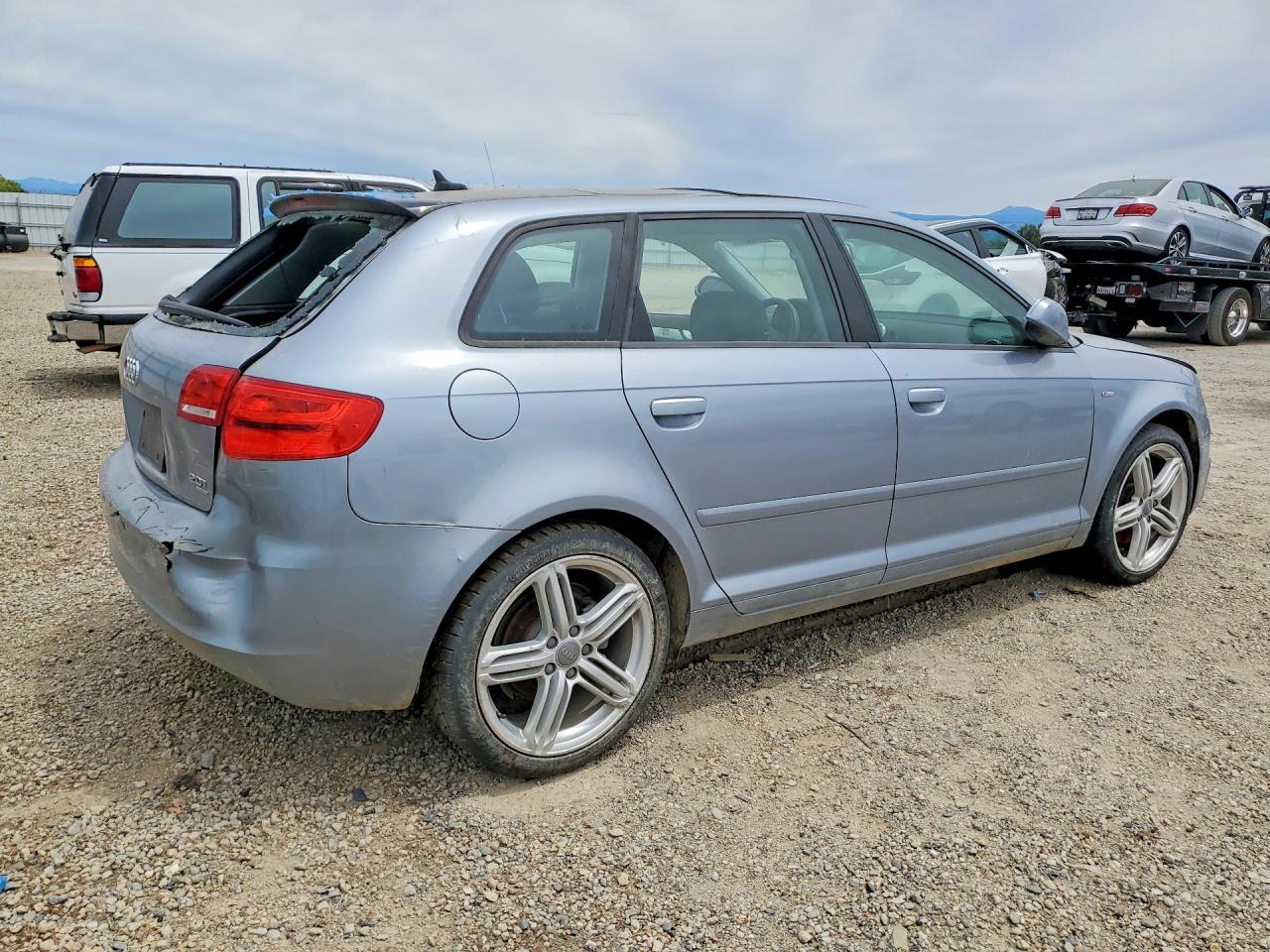 2013 Audi A3 Premium Plus Silver vin: WAUMFAFM3DA028887