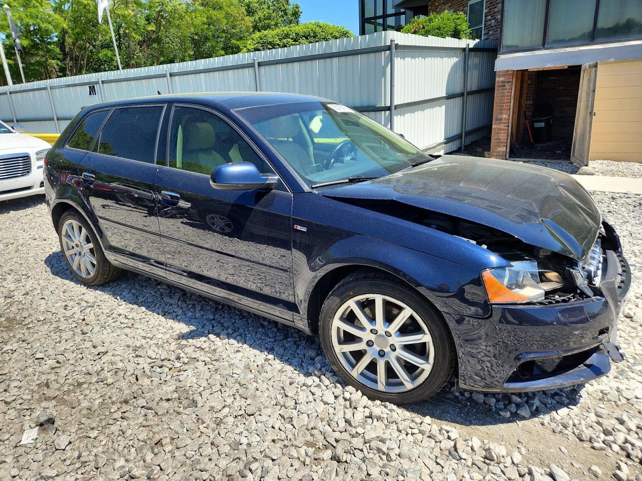 2013 Audi A3 Premium Plus Blue vin: WAUMFAFM4DA012892