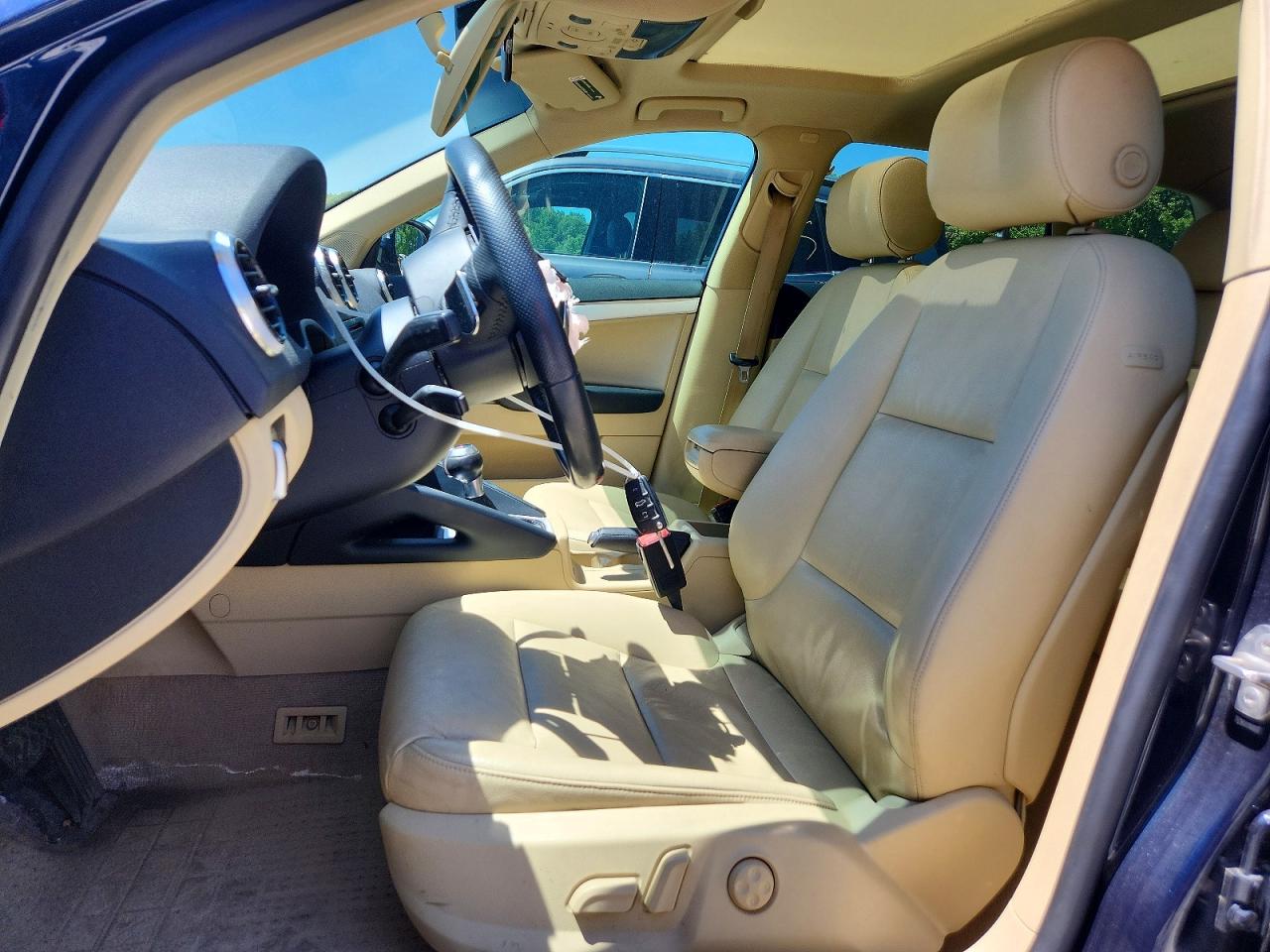 2013 Audi A3 Premium Plus Blue vin: WAUMFAFM4DA012892