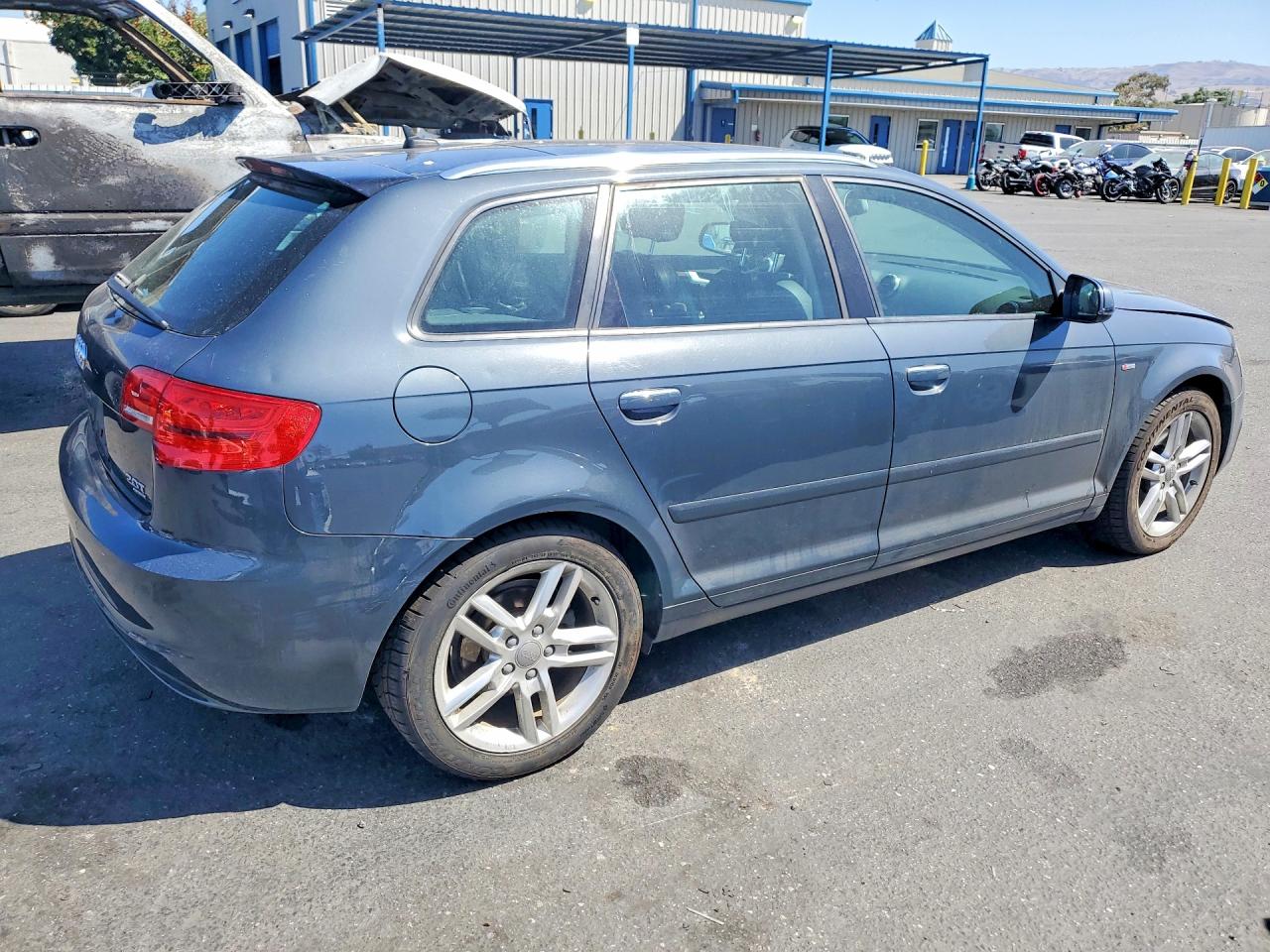 2011 Audi A3 Premium Plus Charcoal vin: WAUMFAFM7BA081072