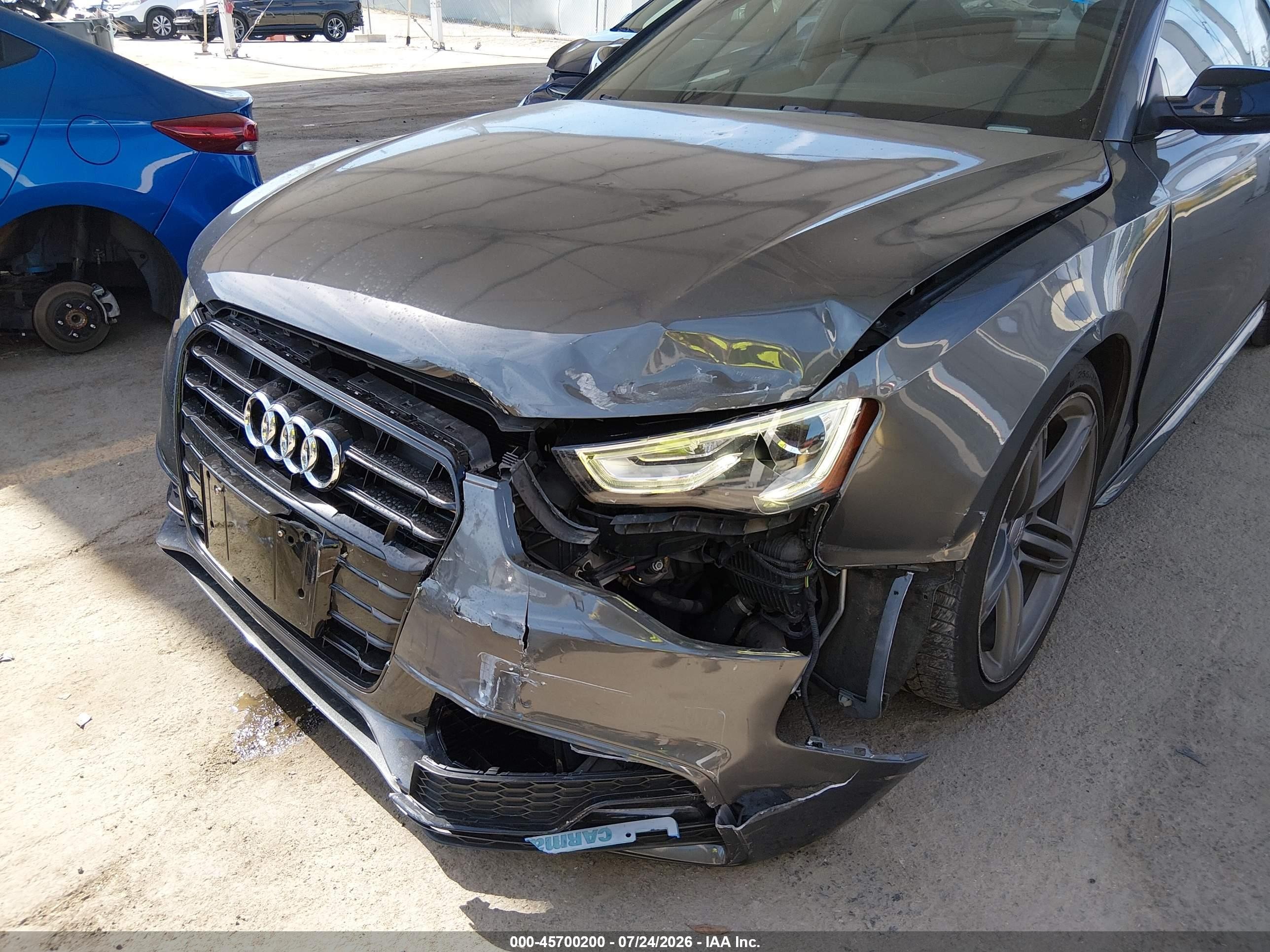 2013 Audi A5 2.0t Premium Gray vin: WAUMFAFR0DA076696