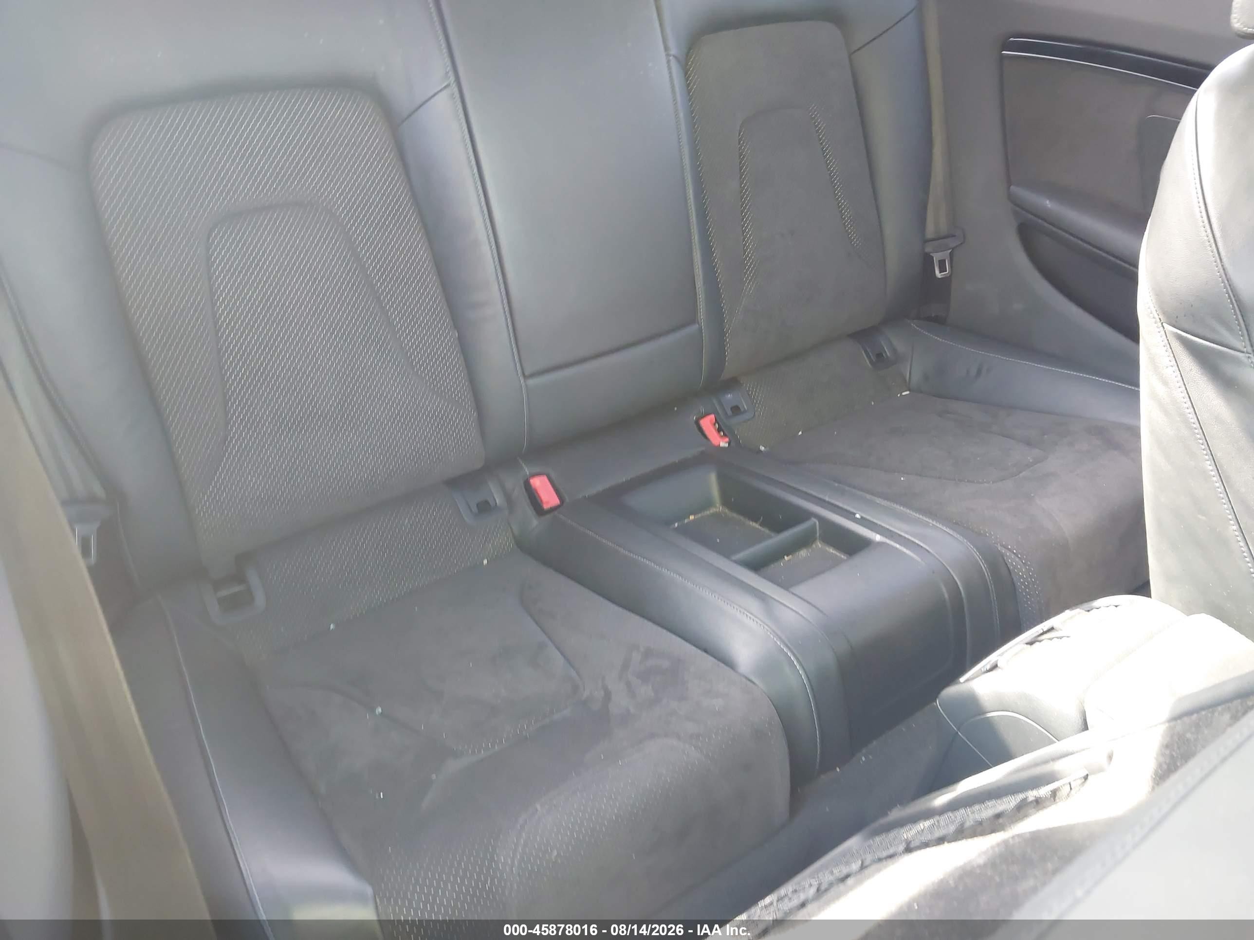 2015 Audi A5 2.0t Premium Серый vin: WAUMFAFR2FA003705