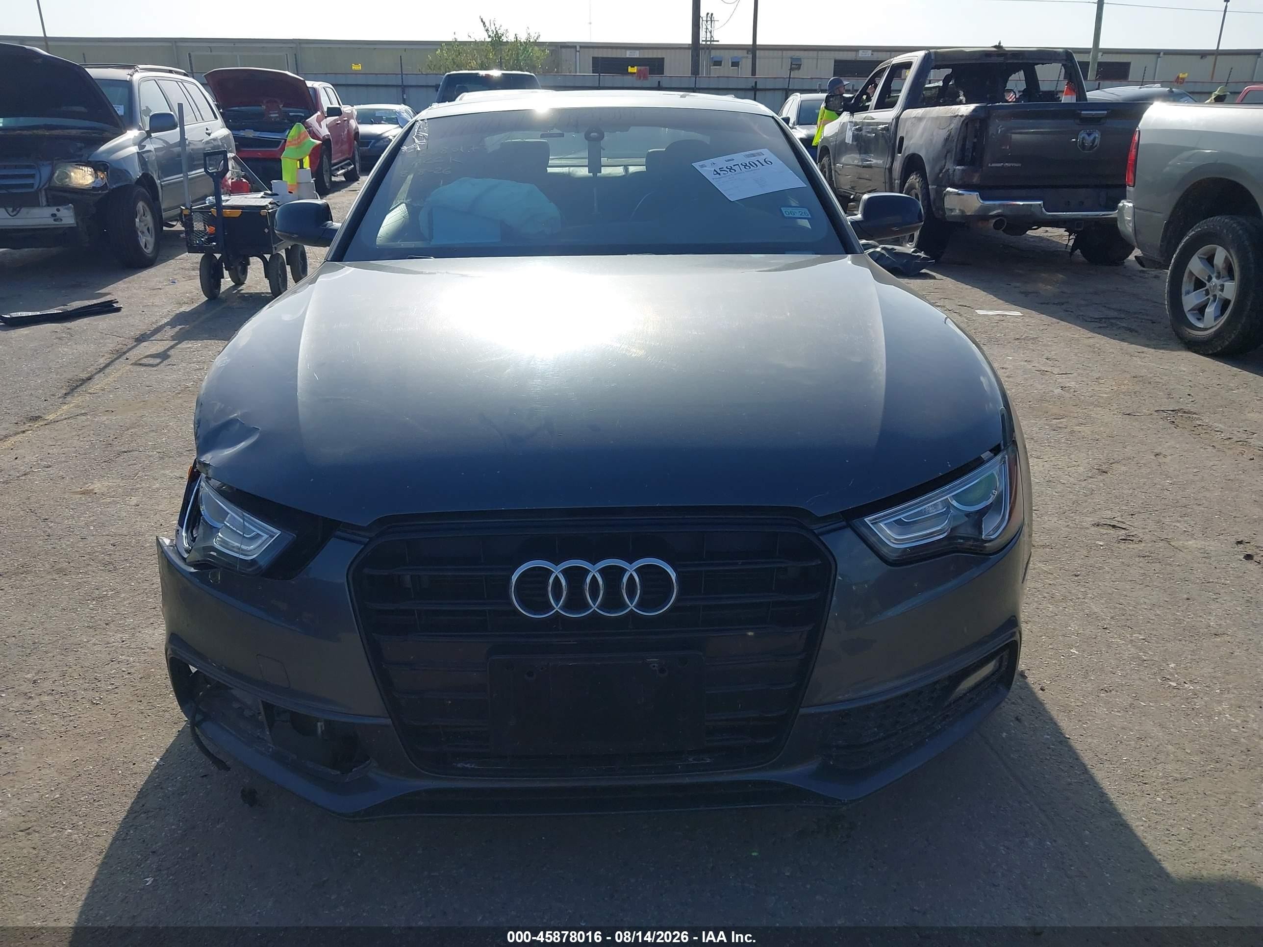 2015 Audi A5 2.0t Premium Серый vin: WAUMFAFR2FA003705