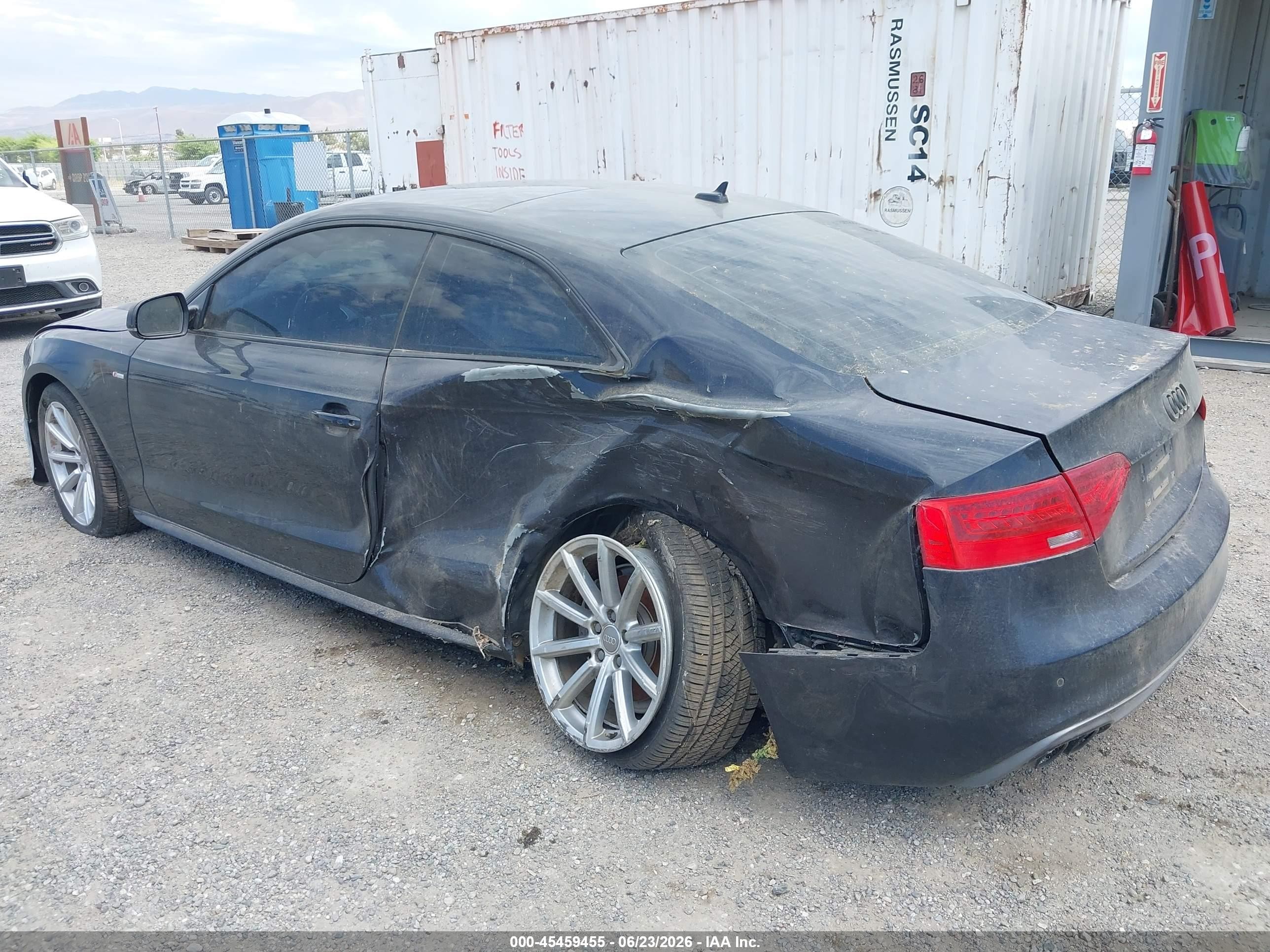 2015 Audi A5 2.0t Premium Gray vin: WAUMFAFR3FA025387