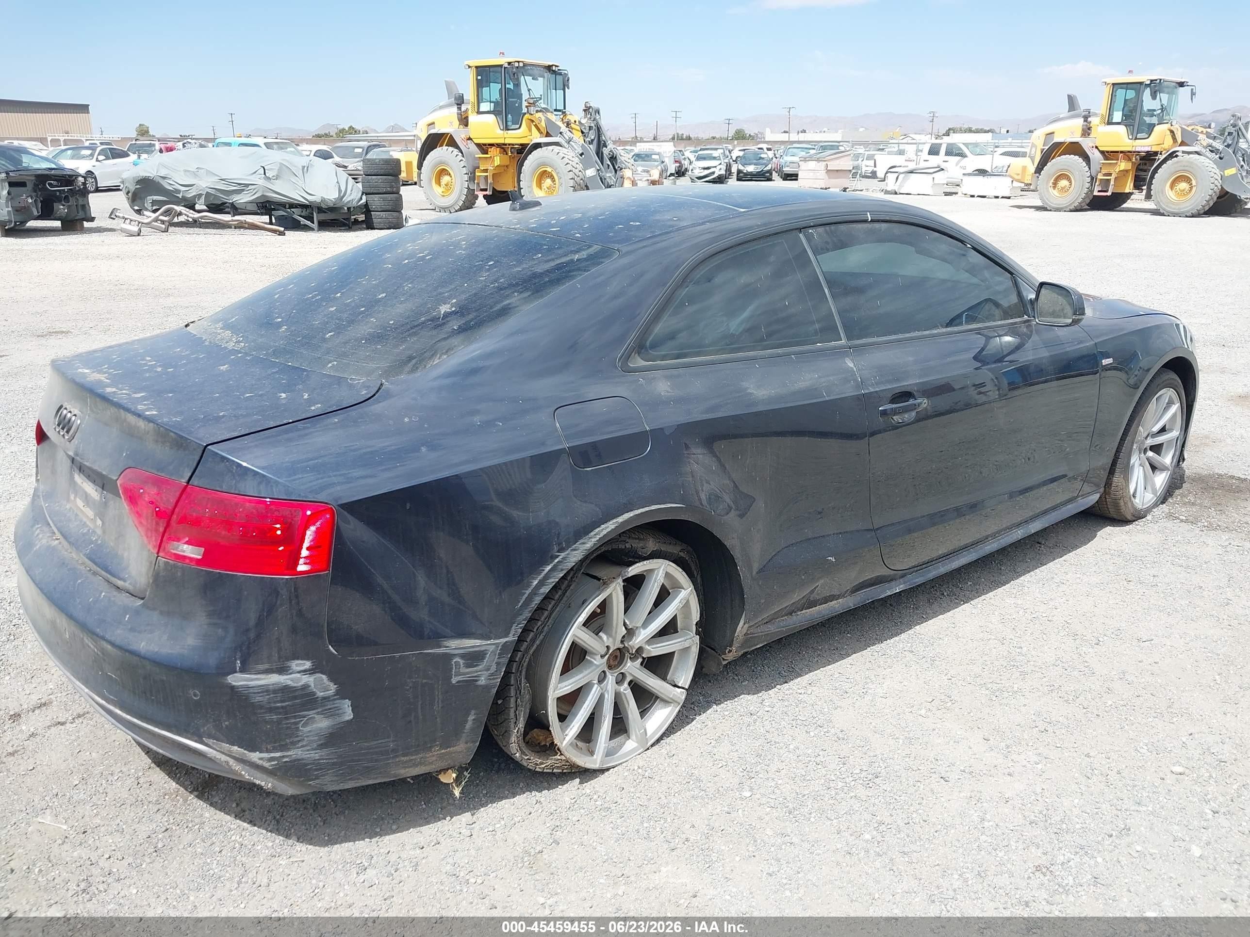 2015 Audi A5 2.0t Premium Gray vin: WAUMFAFR3FA025387