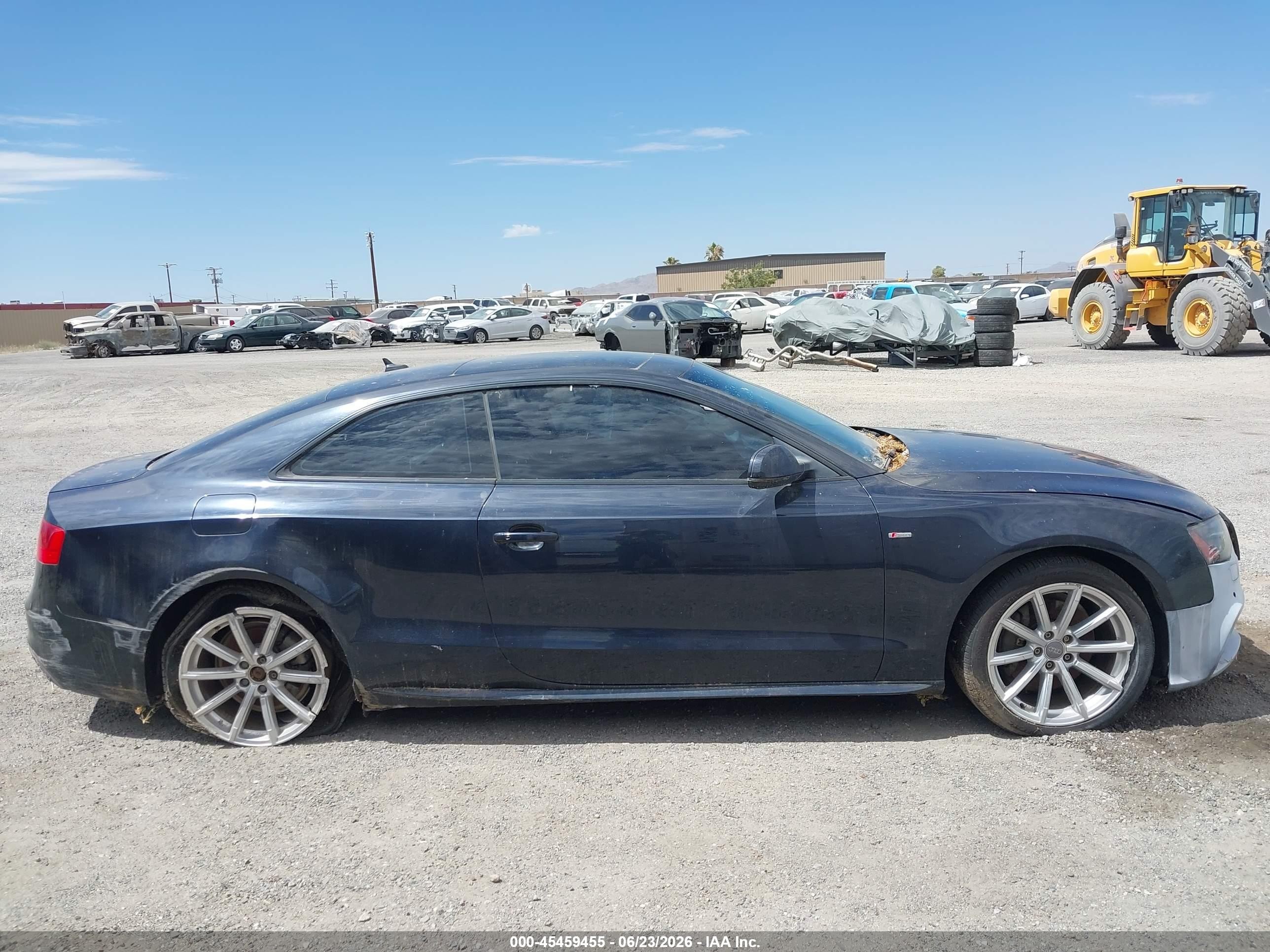 2015 Audi A5 2.0t Premium Gray vin: WAUMFAFR3FA025387
