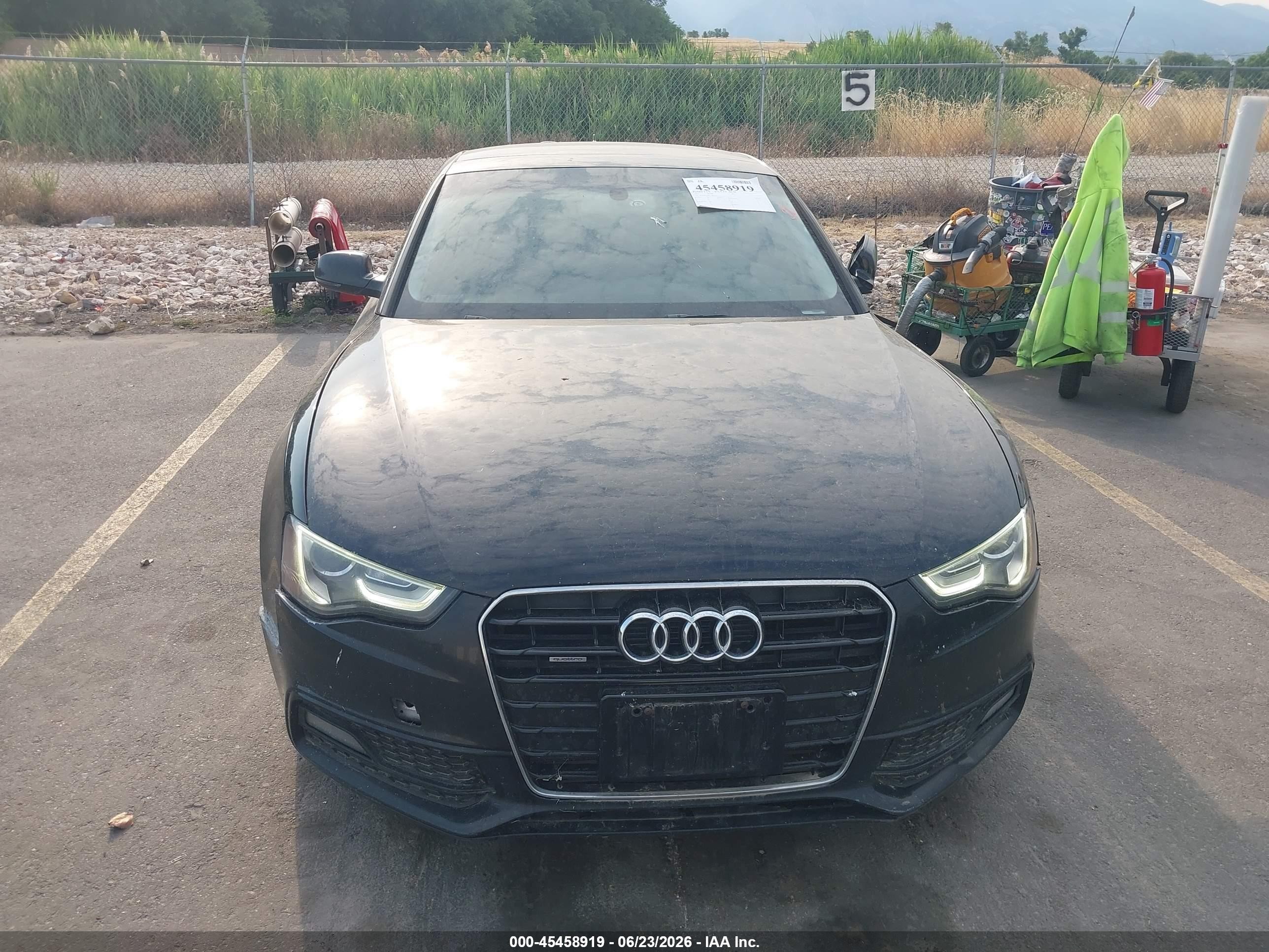 2015 Audi A5 2.0t Premium Black vin: WAUMFAFR5FA011202