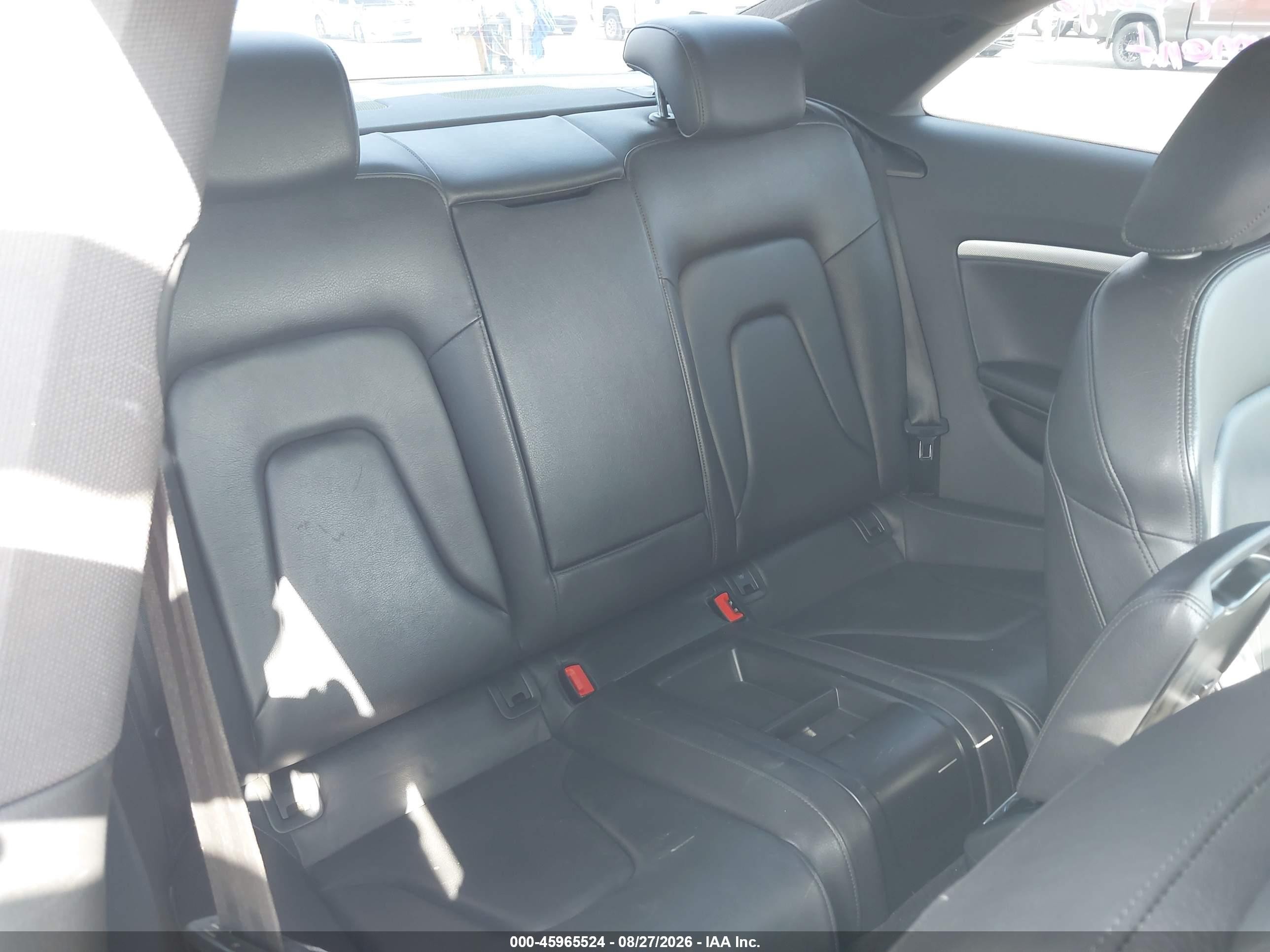 2015 Audi A5 2.0t Premium White vin: WAUMFAFR6FA023679