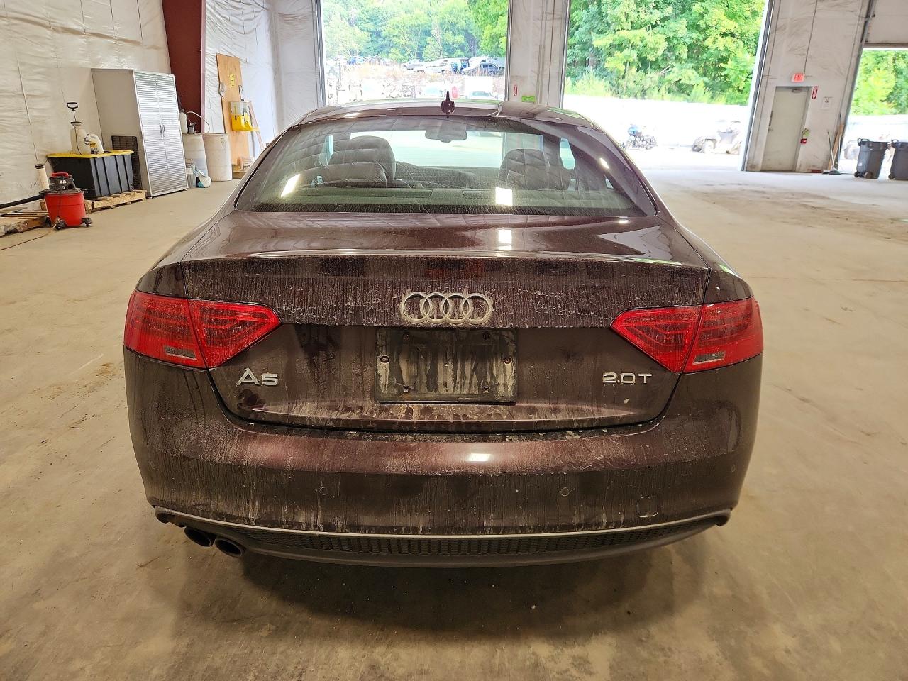 2015 Audi A5 Premium Plus Фиолетовый vin: WAUMFAFR6FA042281