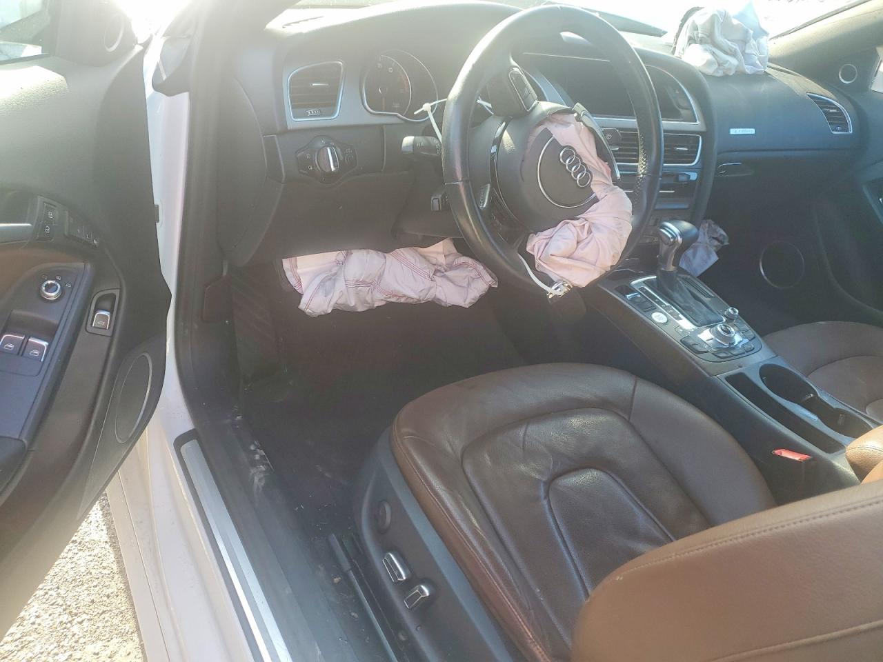 2015 Audi A5 Premium Plus White vin: WAUMFAFR7FA004364