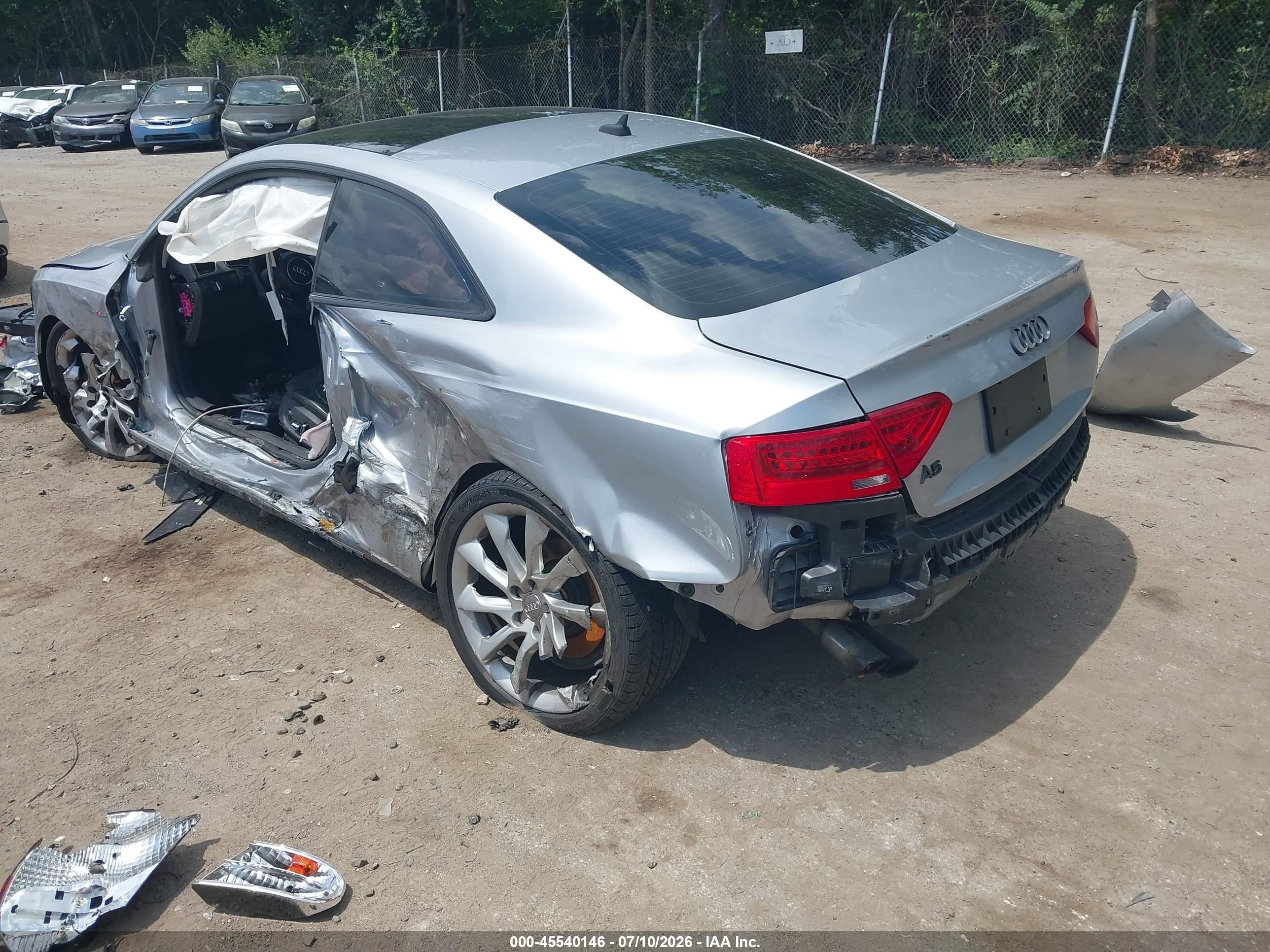 2015 Audi A5 2.0t Premium Silver vin: WAUMFAFR8FA015891