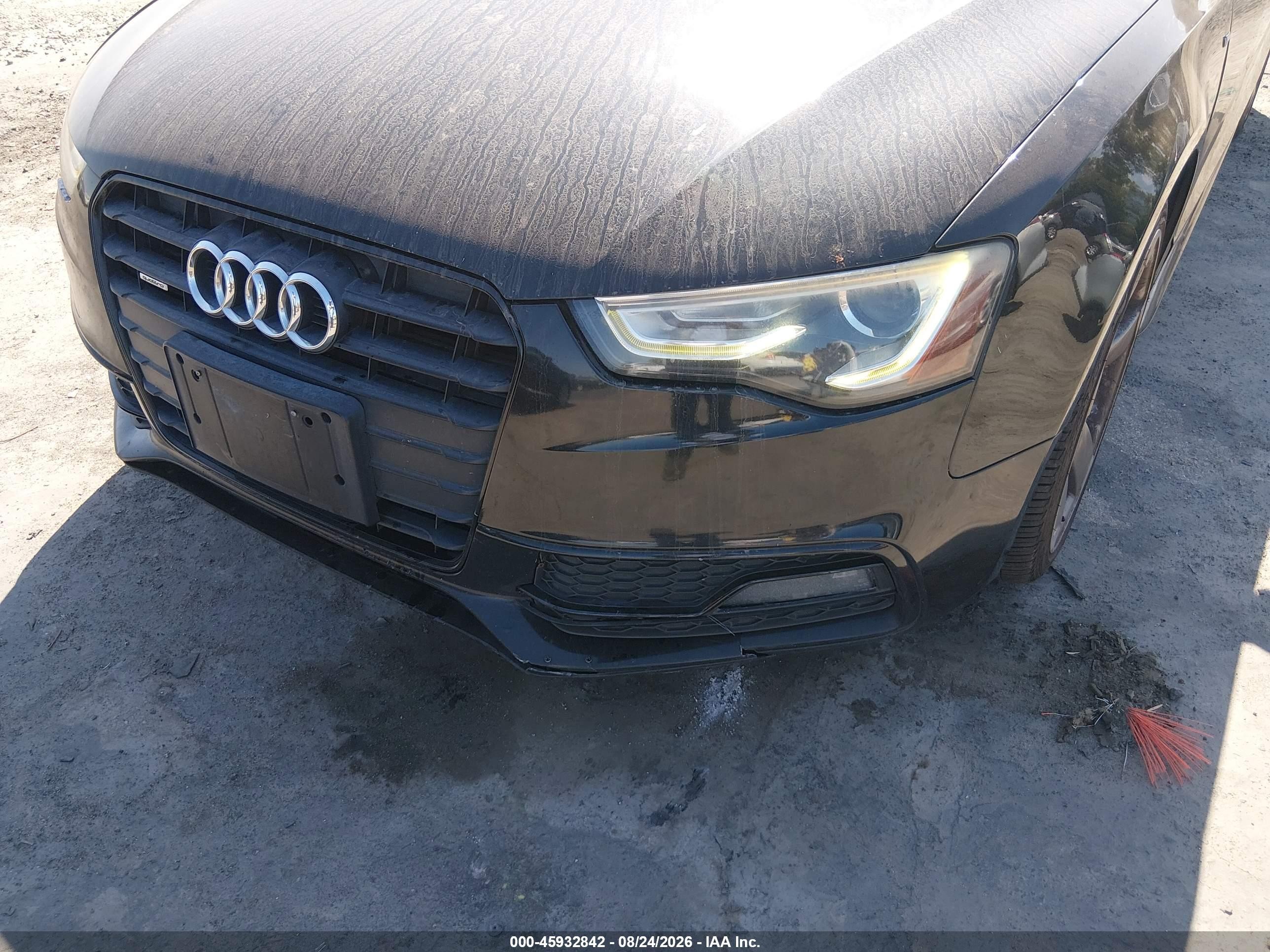 2015 Audi A5 2.0t Premium Черный vin: WAUMFAFR9FA024101