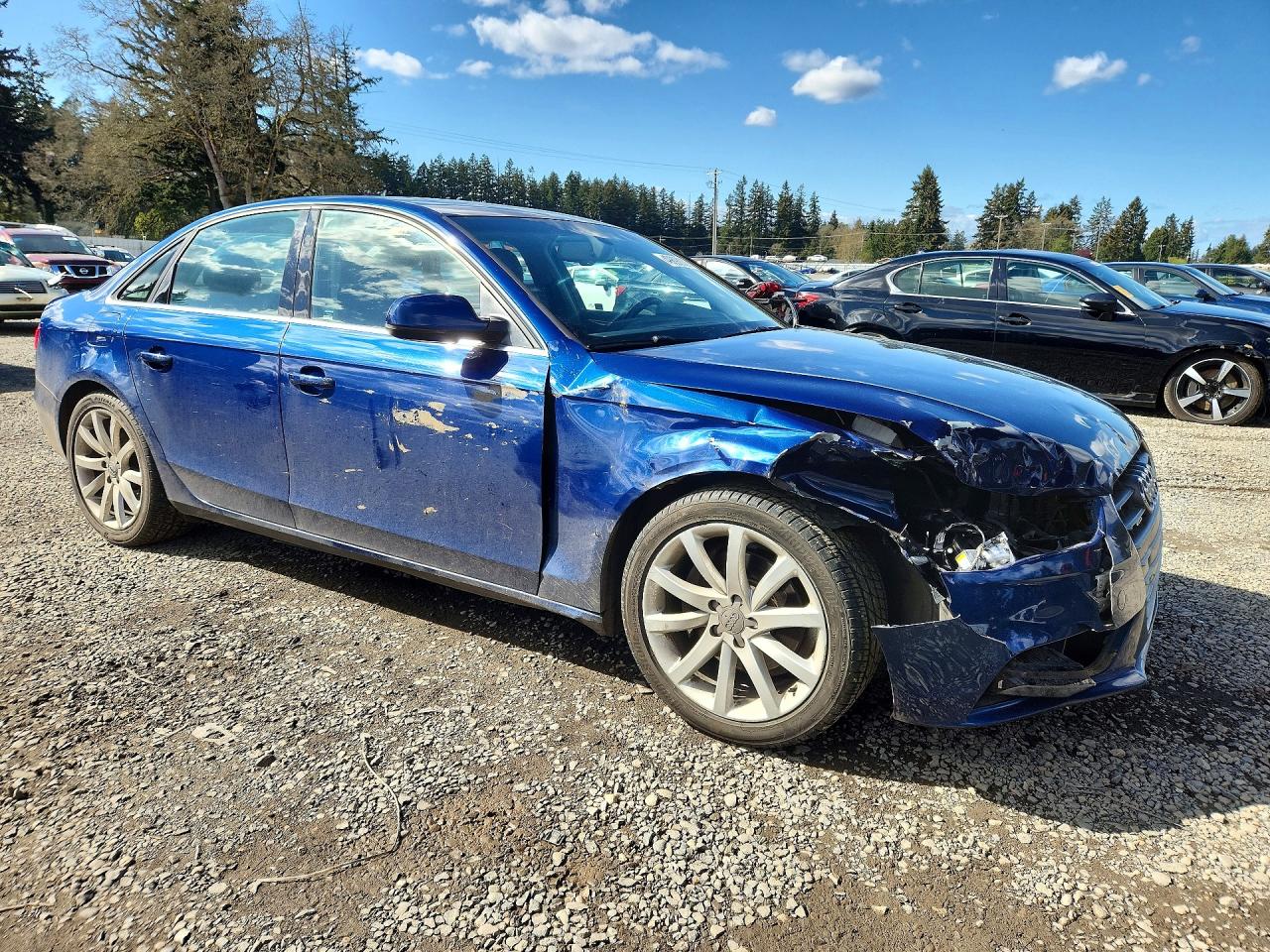 2013 Audi A4 Prestige Blue vin: WAUMFBFL8DN049787
