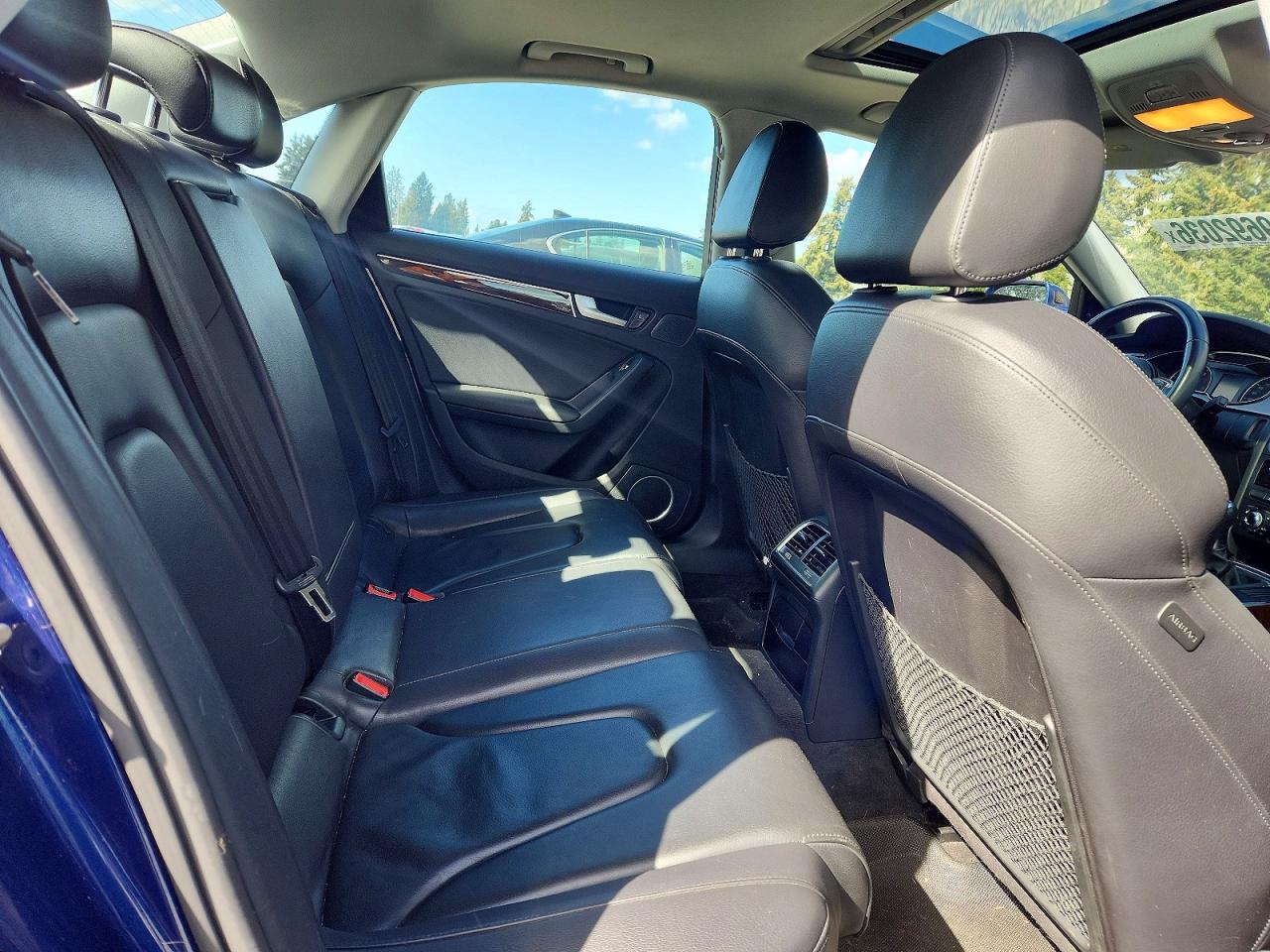 2013 Audi A4 Prestige Blue vin: WAUMFBFL8DN049787