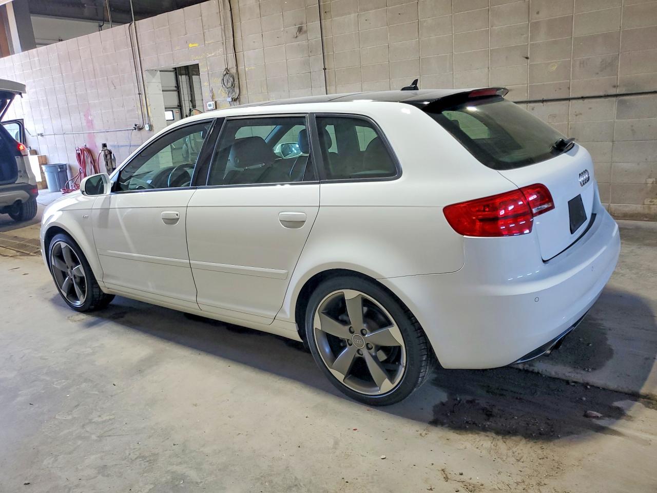 2012 Audi A3 Premium Plus White vin: WAUMFBFM0CA061687