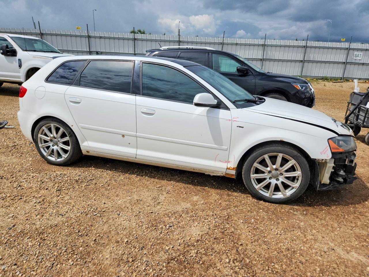 2011 Audi A3 Premium Plus White vin: WAUMFCFM0BA097206