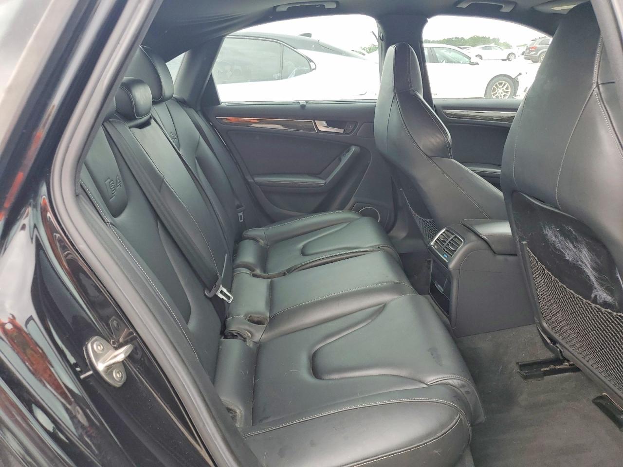 2012 Audi S4 Prestige Black vin: WAUMGAFL7CA074452